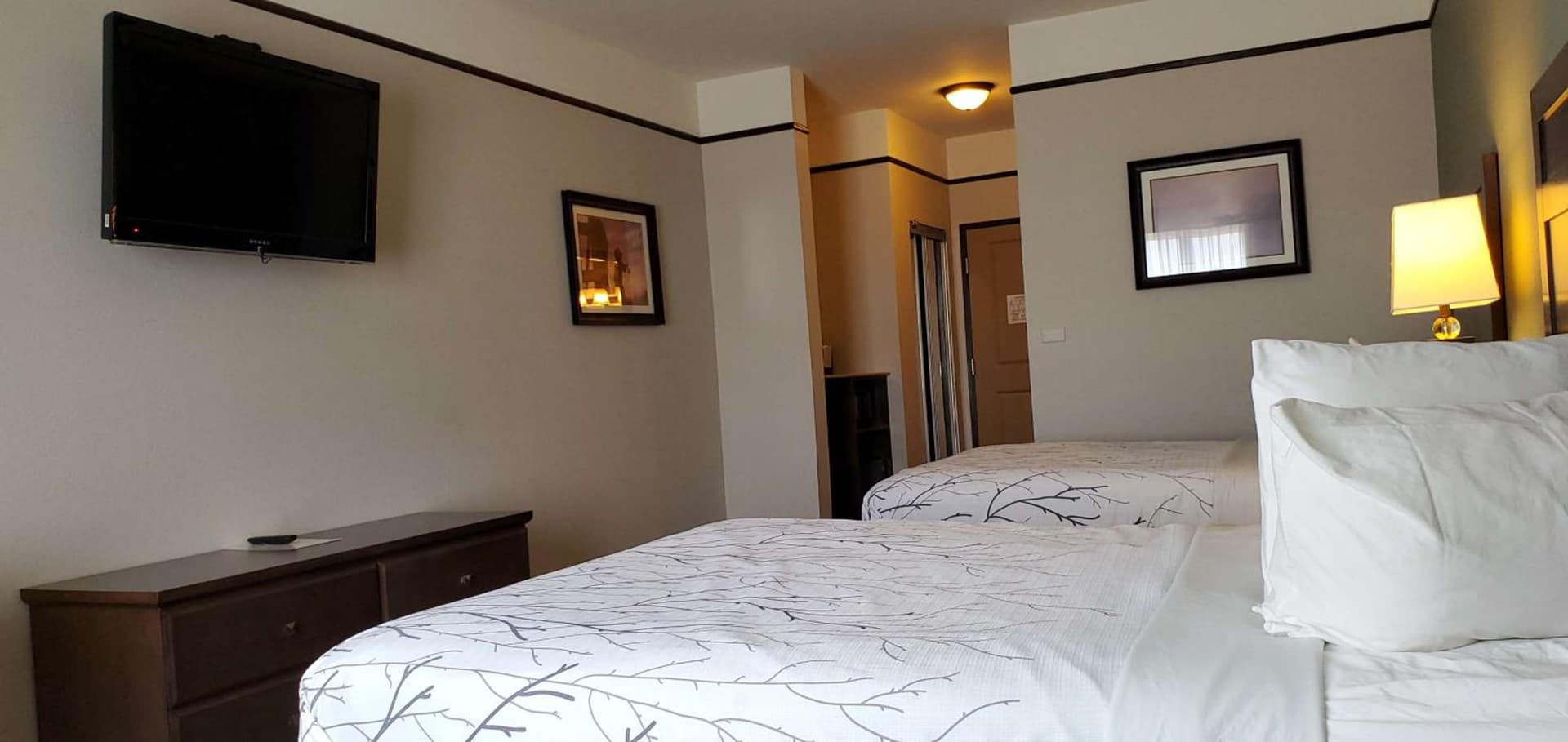 Best Western Plus Emory at Lake Fork Inn & Suites gallery photo in Emory, TX — image 21