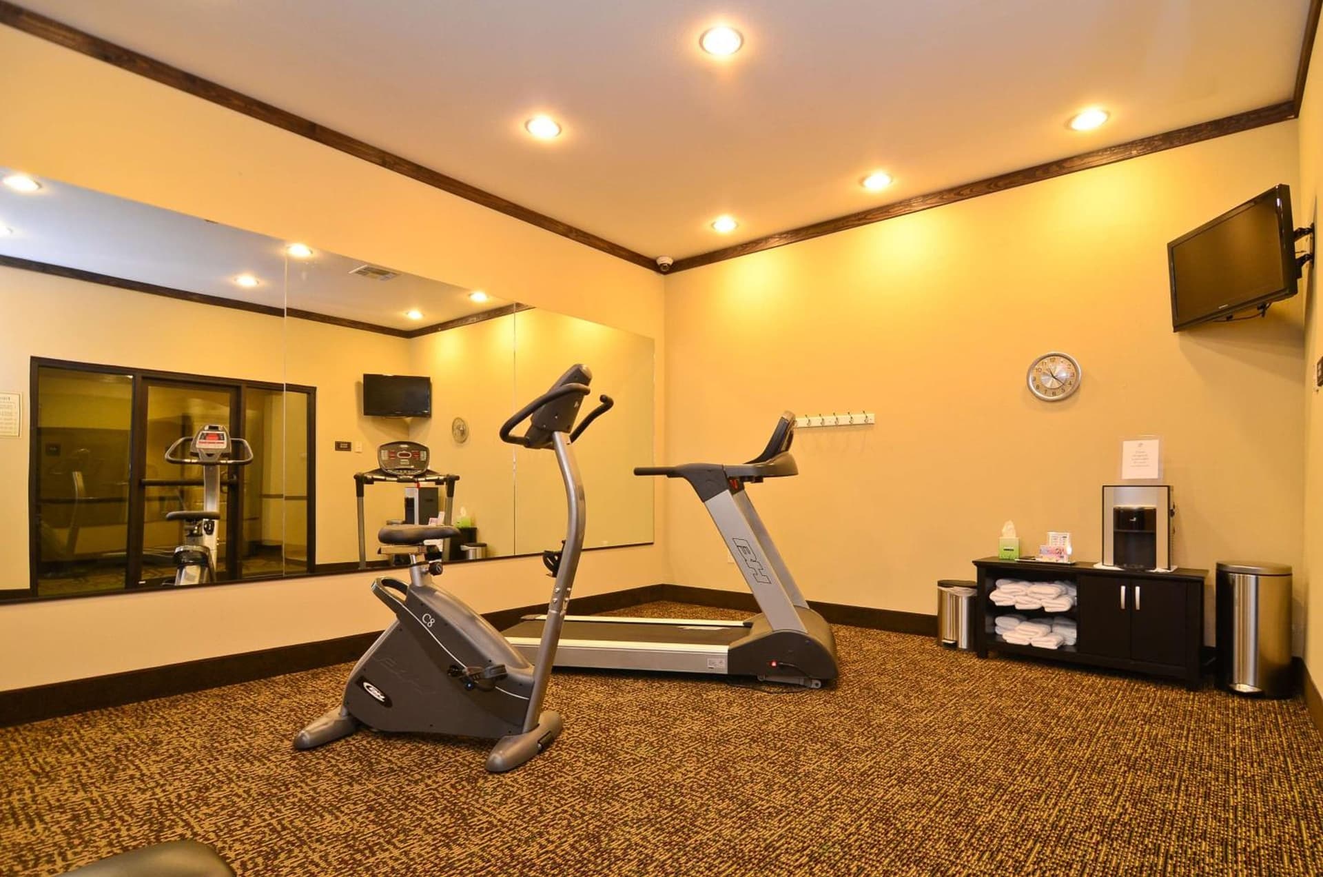 Best Western Plus Emory at Lake Fork Inn & Suites gallery photo in Emory, TX — image 24
