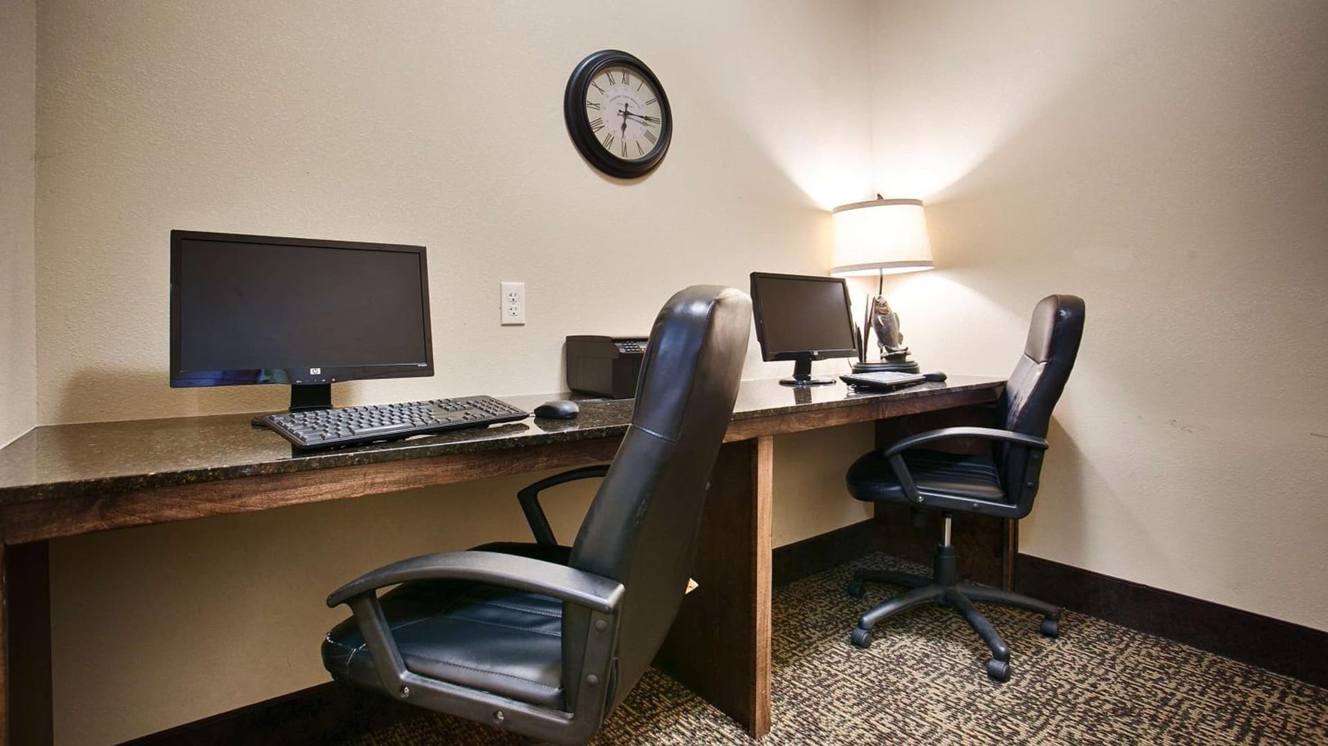 Best Western Plus Emory at Lake Fork Inn & Suites gallery photo in Emory, TX — image 11