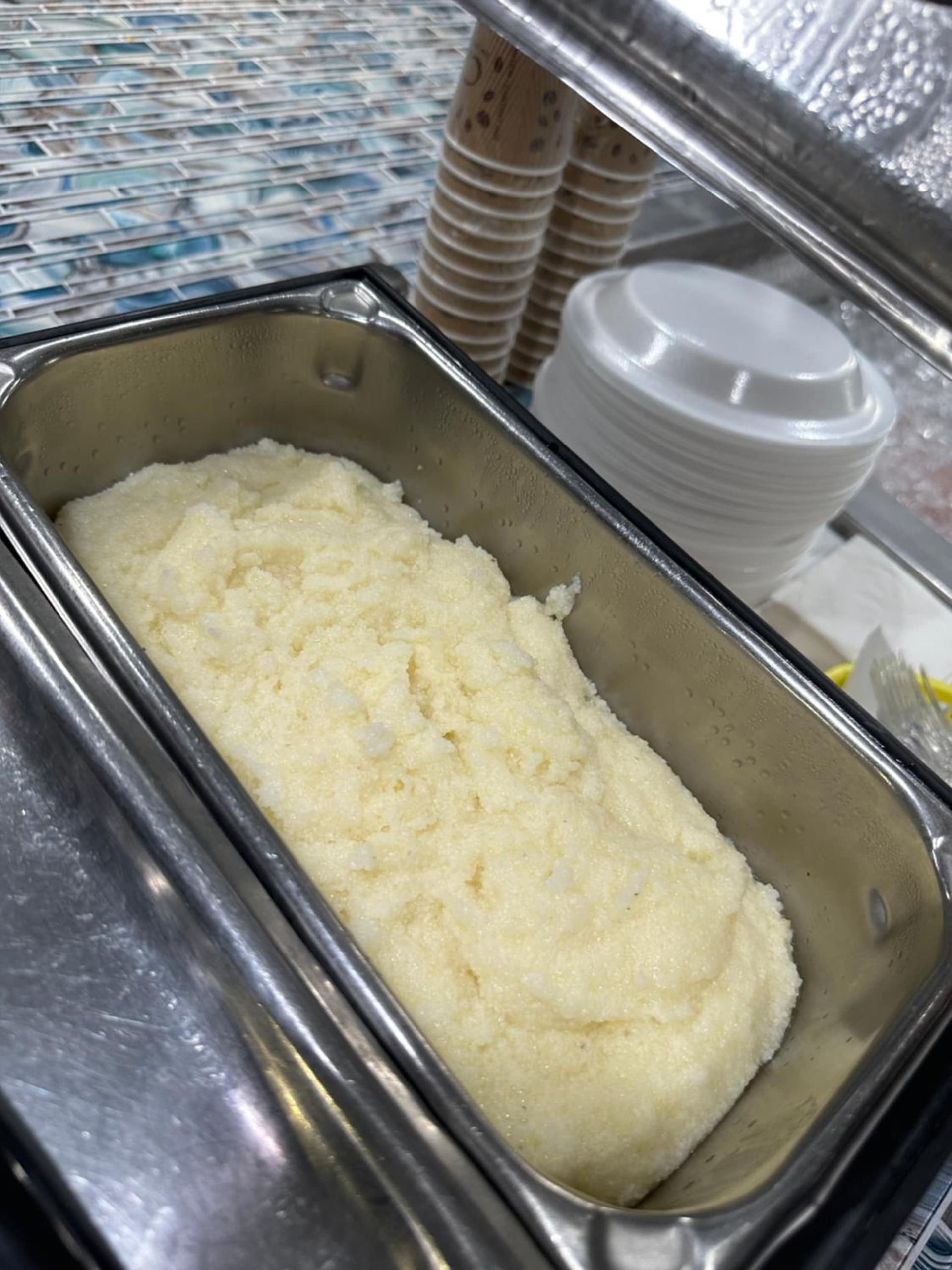 Days Inn by Wyndham Hinesville Near Fort Stewart, Newly Renovated, Free Hot Breakfast, Restaurant and Bar interior in Hinesville, GA — gallery photo 2