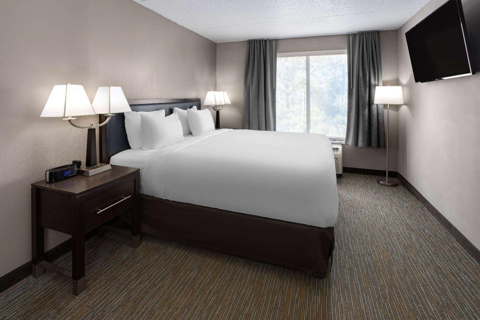 La Quinta Inn & Suites by Wyndham Mooresville gallery photo in Mooresville, NC — image 19