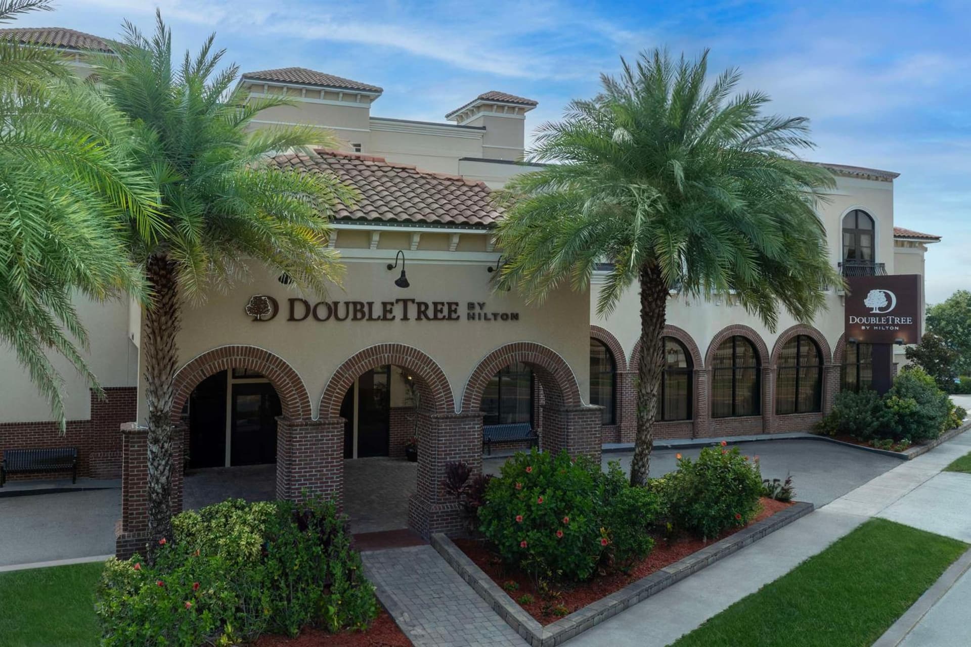DoubleTree by Hilton St. Augustine Historic District interior in St. Augustine, FL — gallery photo 2