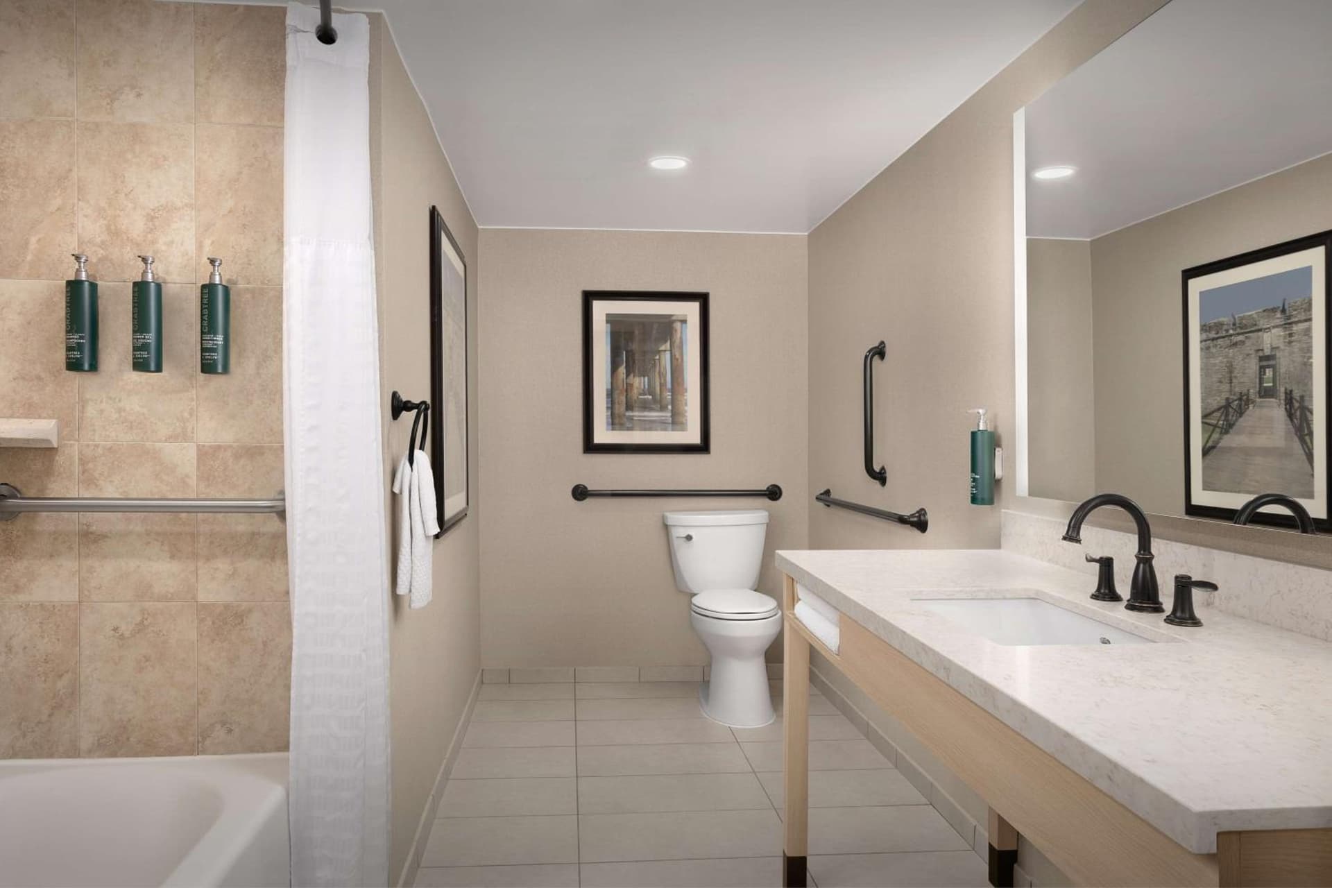 DoubleTree by Hilton St. Augustine Historic District gallery photo in St. Augustine, FL — image 16