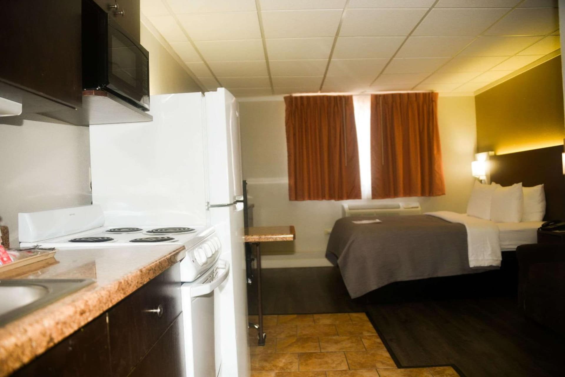 Quality Inn & Suites Green Bay Downtown gallery photo in Green Bay, WI — image 94