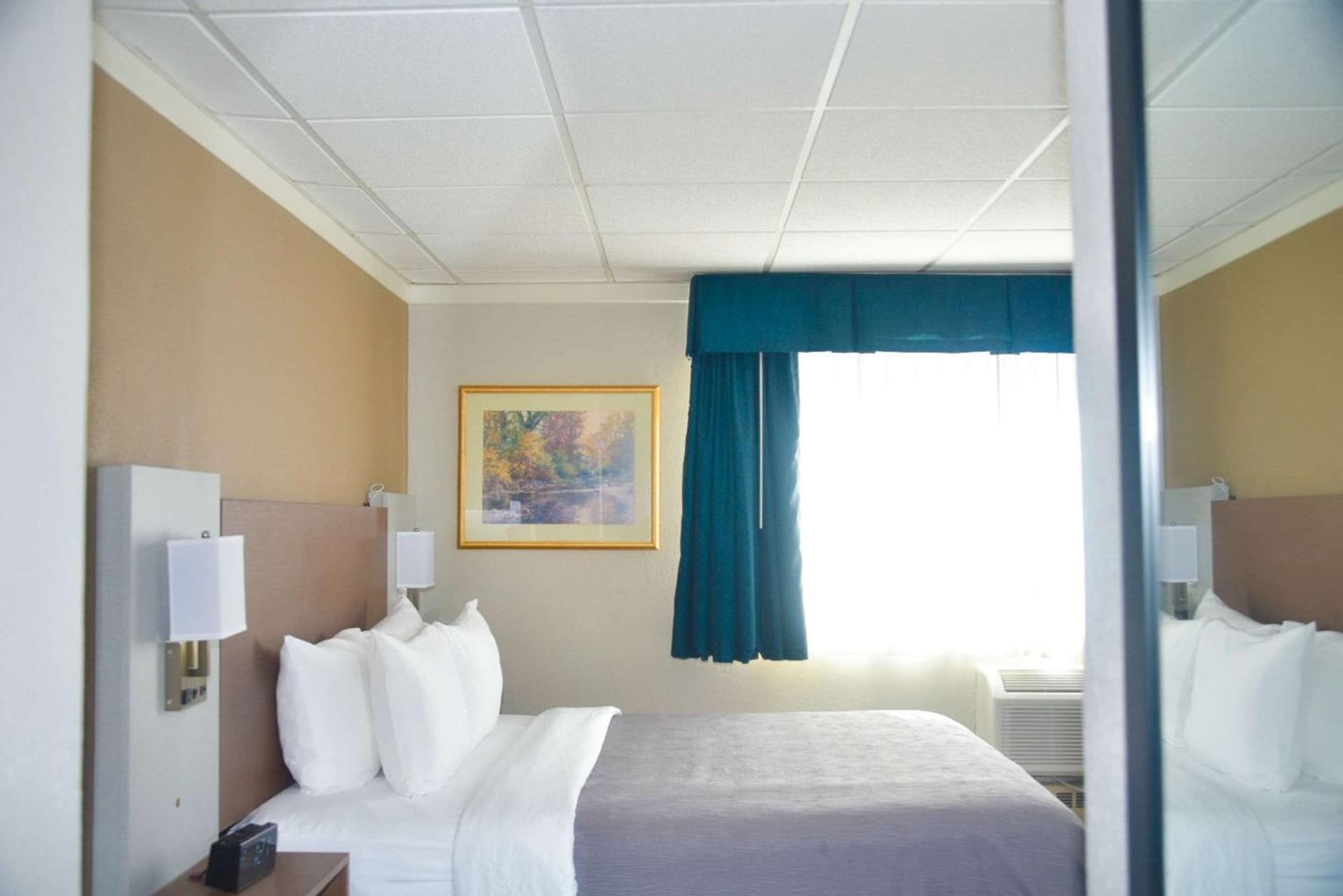 Quality Inn & Suites Green Bay Downtown gallery photo in Green Bay, WI — image 72