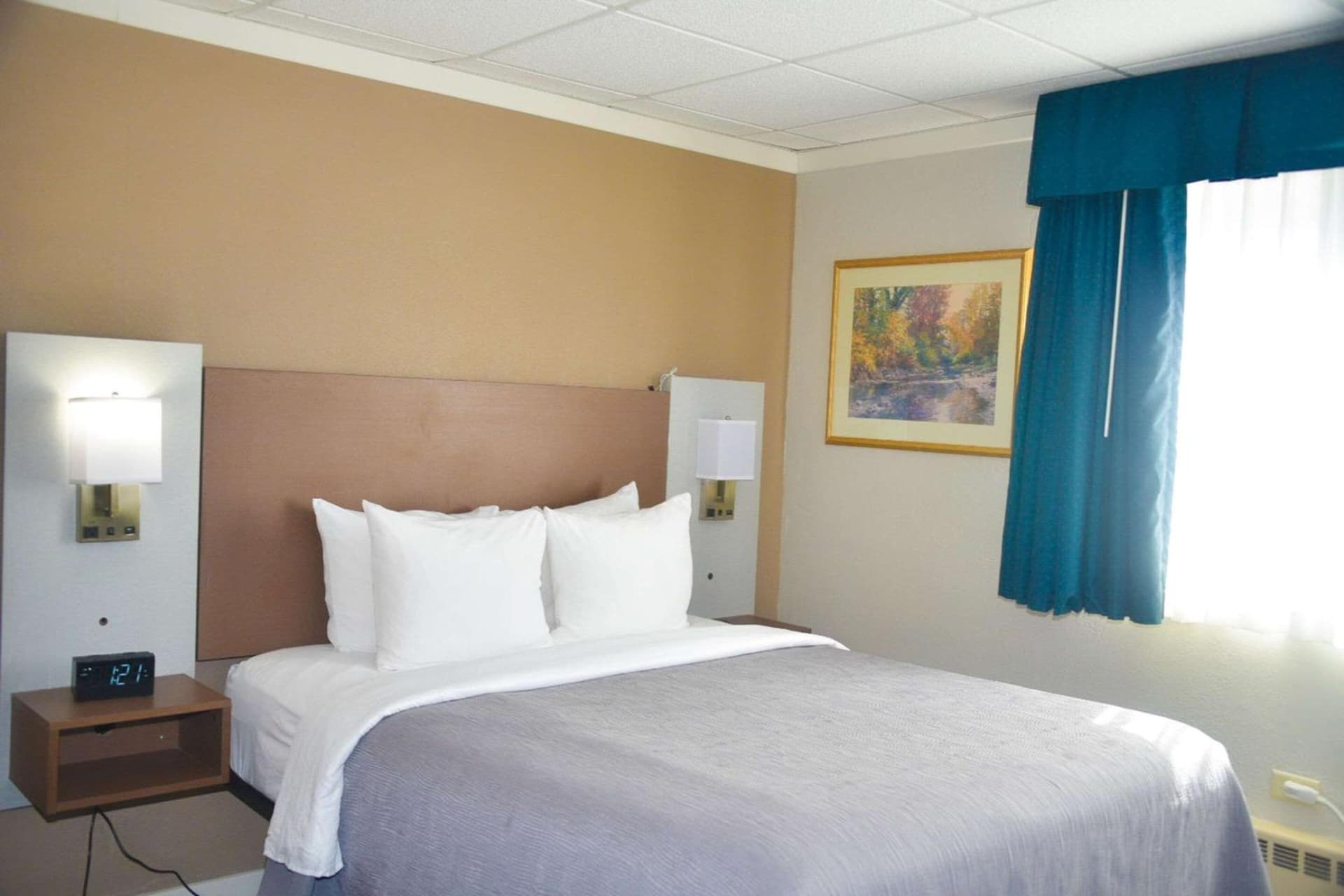Quality Inn & Suites Green Bay Downtown gallery photo in Green Bay, WI — image 13