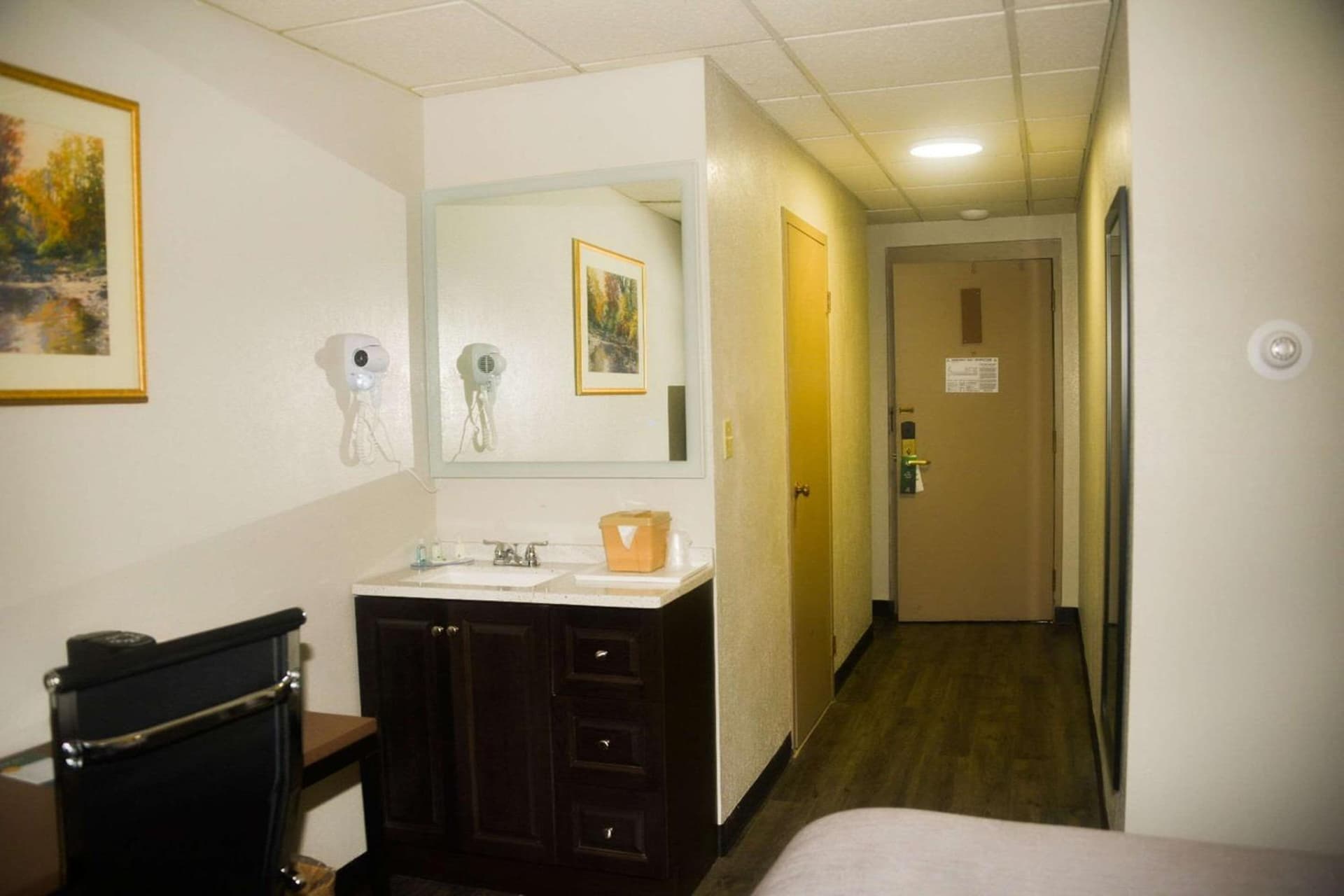 Quality Inn & Suites Green Bay Downtown gallery photo in Green Bay, WI — image 74