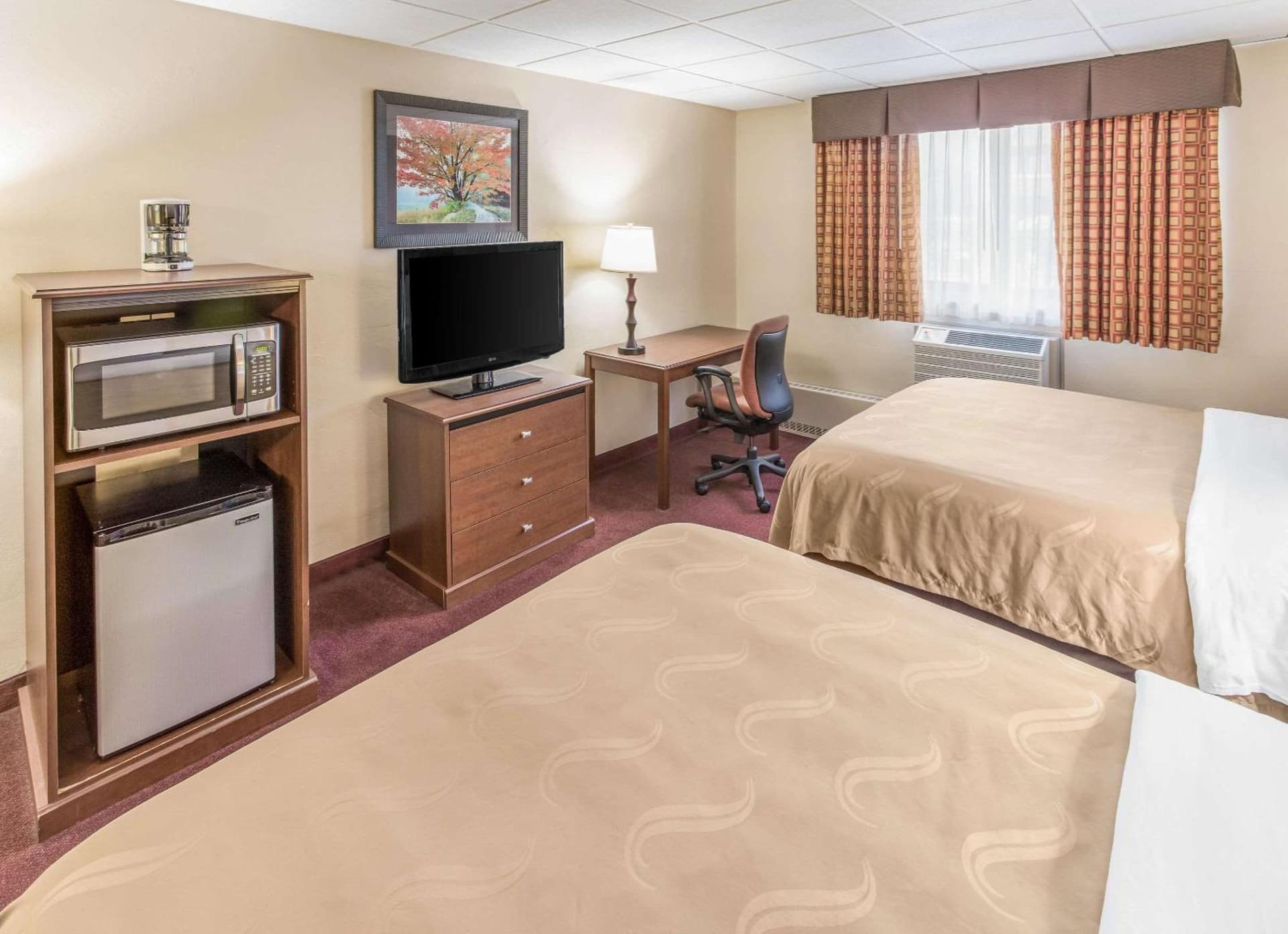 Quality Inn & Suites Green Bay Downtown gallery photo in Green Bay, WI — image 55
