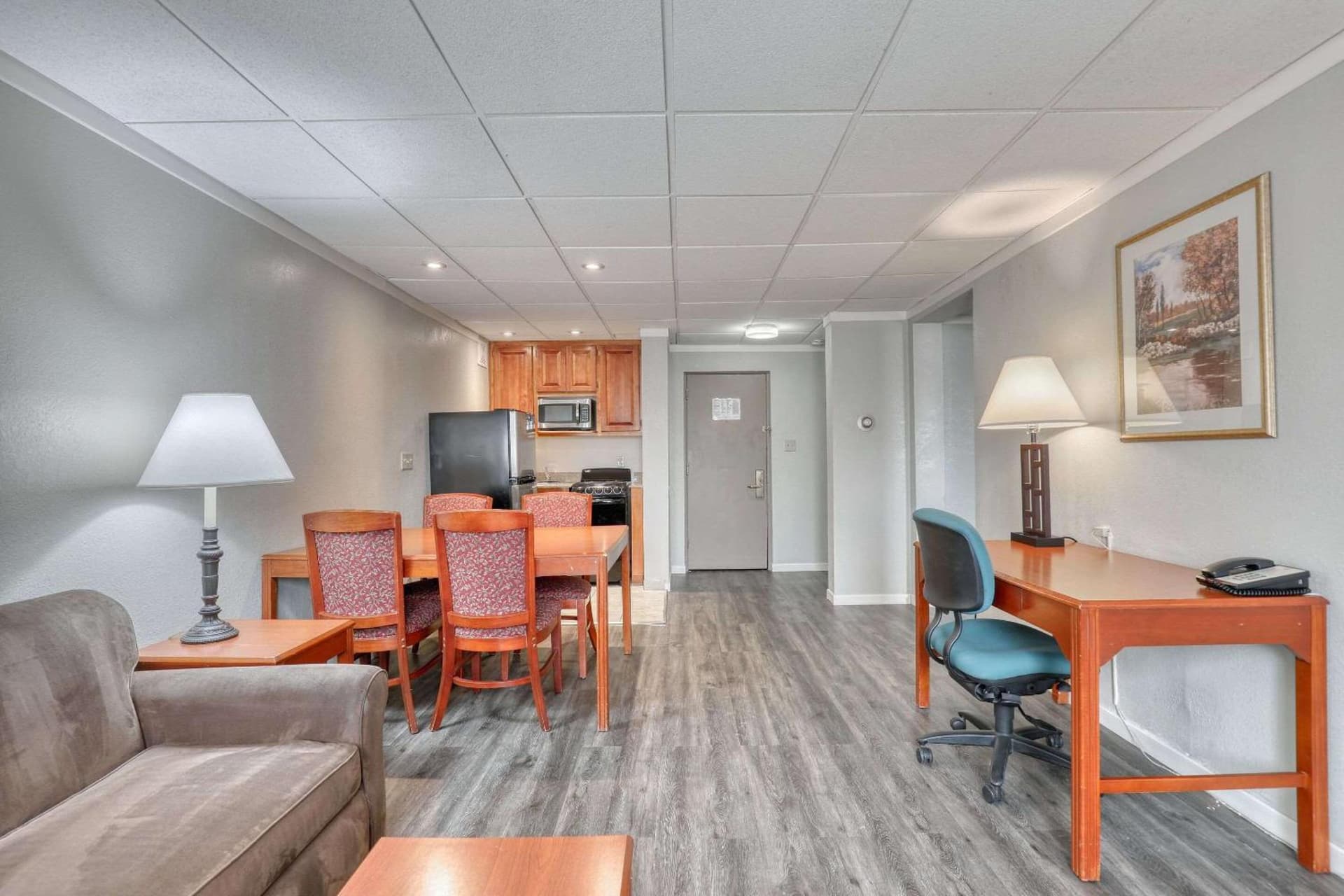 Quality Inn & Suites Green Bay Downtown gallery photo in Green Bay, WI — image 70