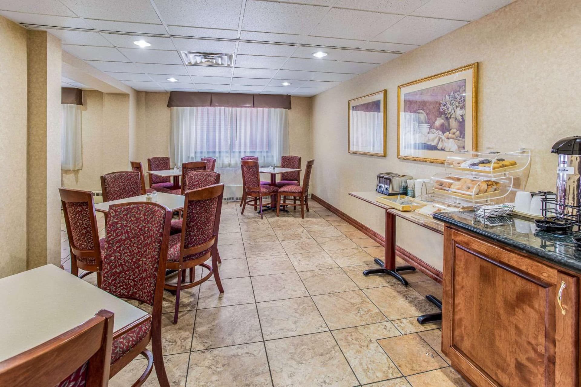 Quality Inn & Suites Green Bay Downtown gallery photo in Green Bay, WI — image 52