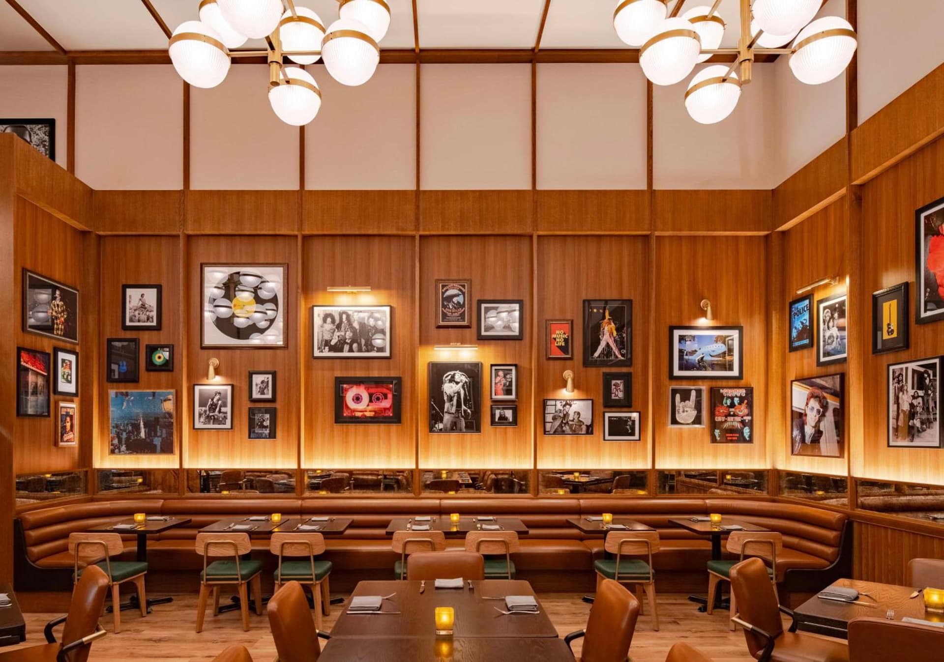 Rio Hotel & Casino, a Destination by Hyatt Hotel gallery photo in Las Vegas, NV — image 18