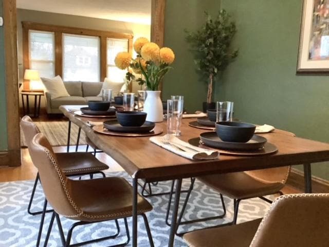 The House Hotels - Cohasset upper property views in Lakewood, OH — gallery photo 3