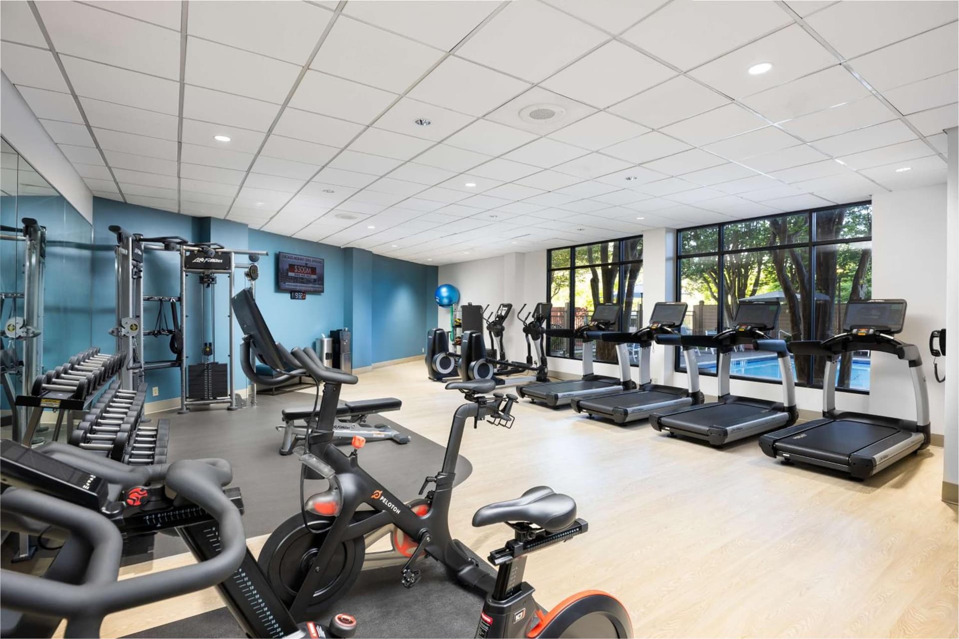 DoubleTree by Hilton Houston Medical Center Hotel & Suites property views in Houston, TX — gallery photo 3