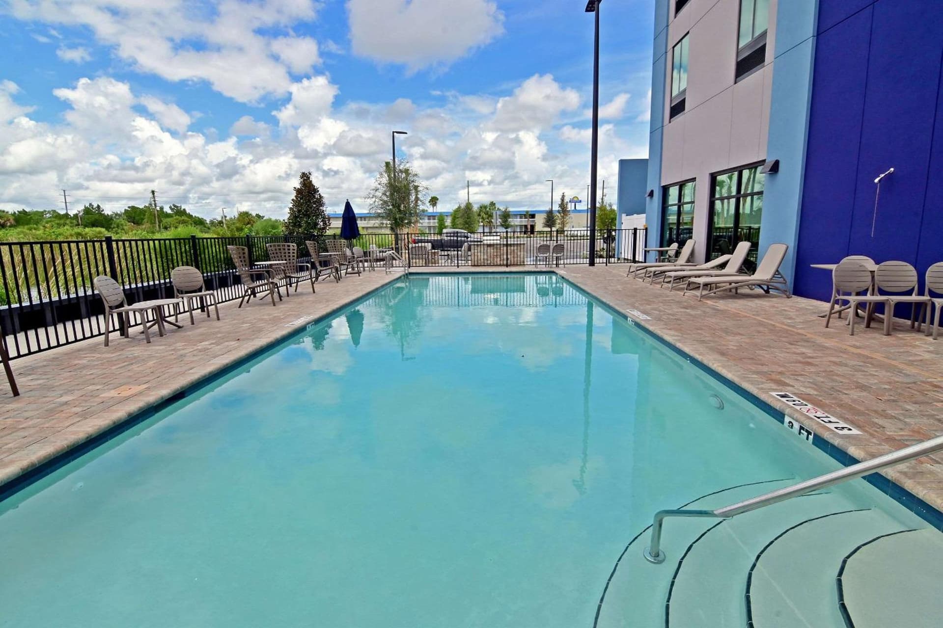 Comfort Suites Titusville near Kennedy Space Center interior in Titusville, FL — gallery photo 2