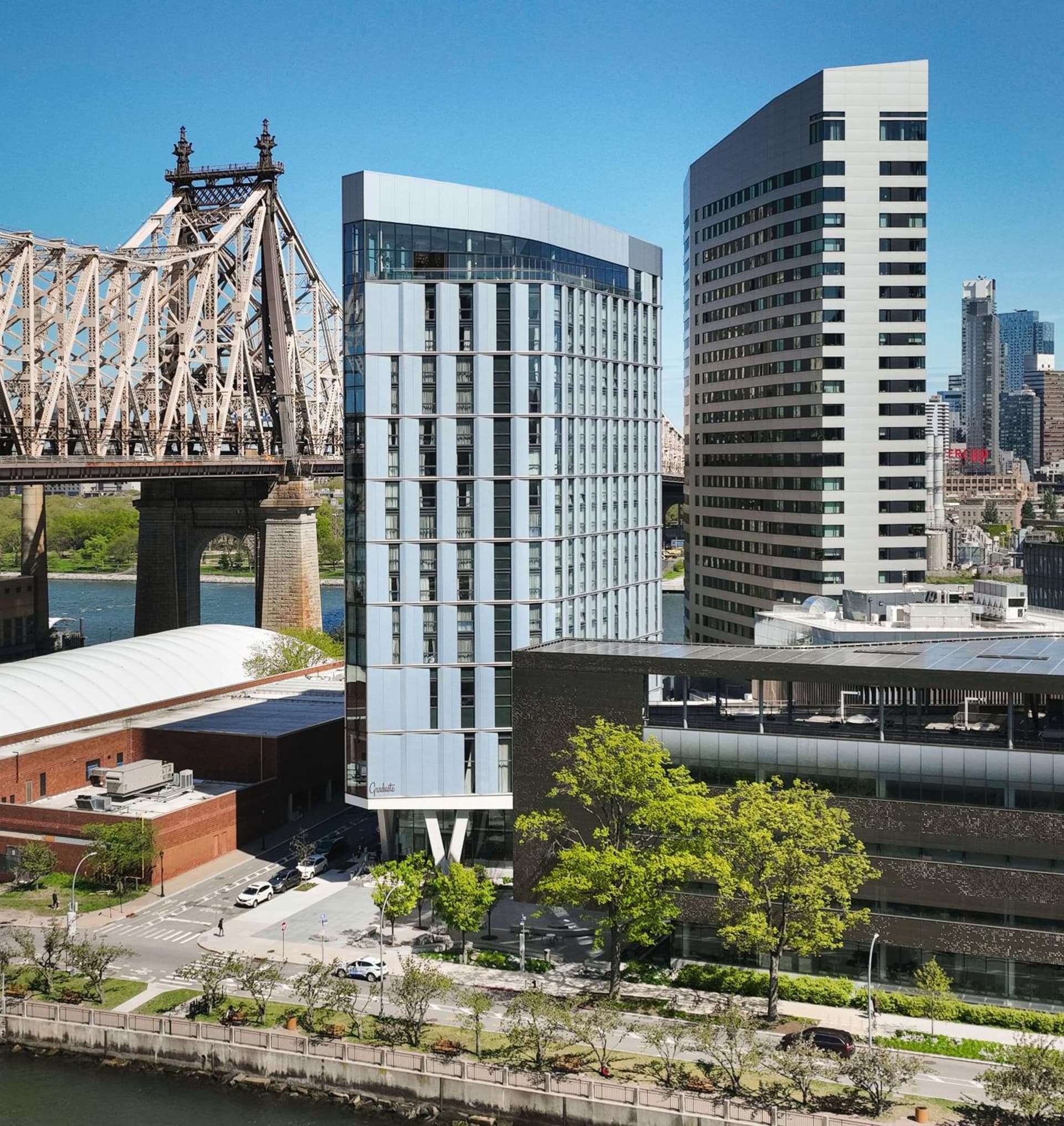 Graduate by Hilton New York featured exterior or lobby in New York, NY — similar hotel