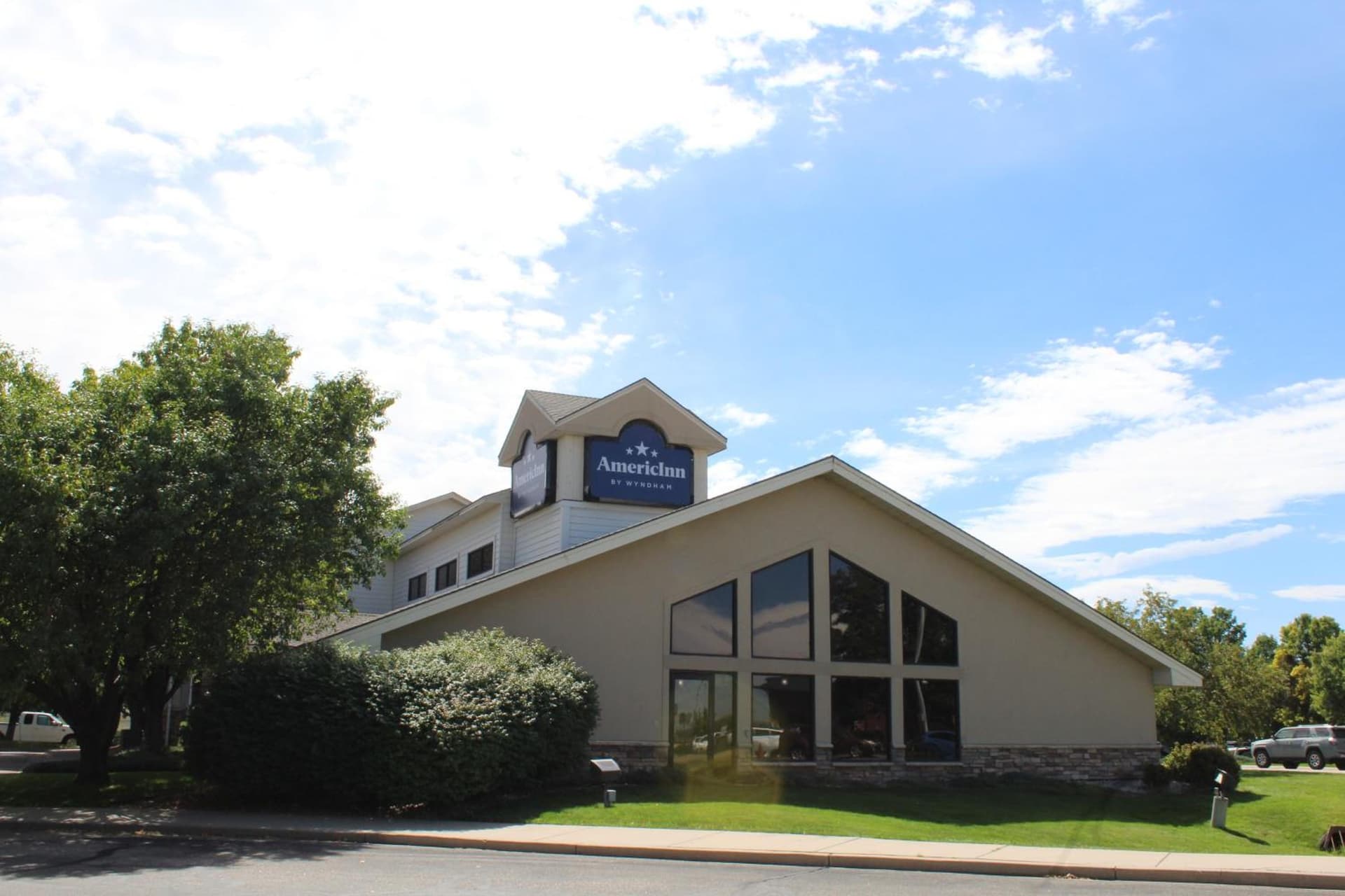 AmericInn by Wyndham Windsor Ft. Collins gallery photo in Fort Collins, CO — image 71