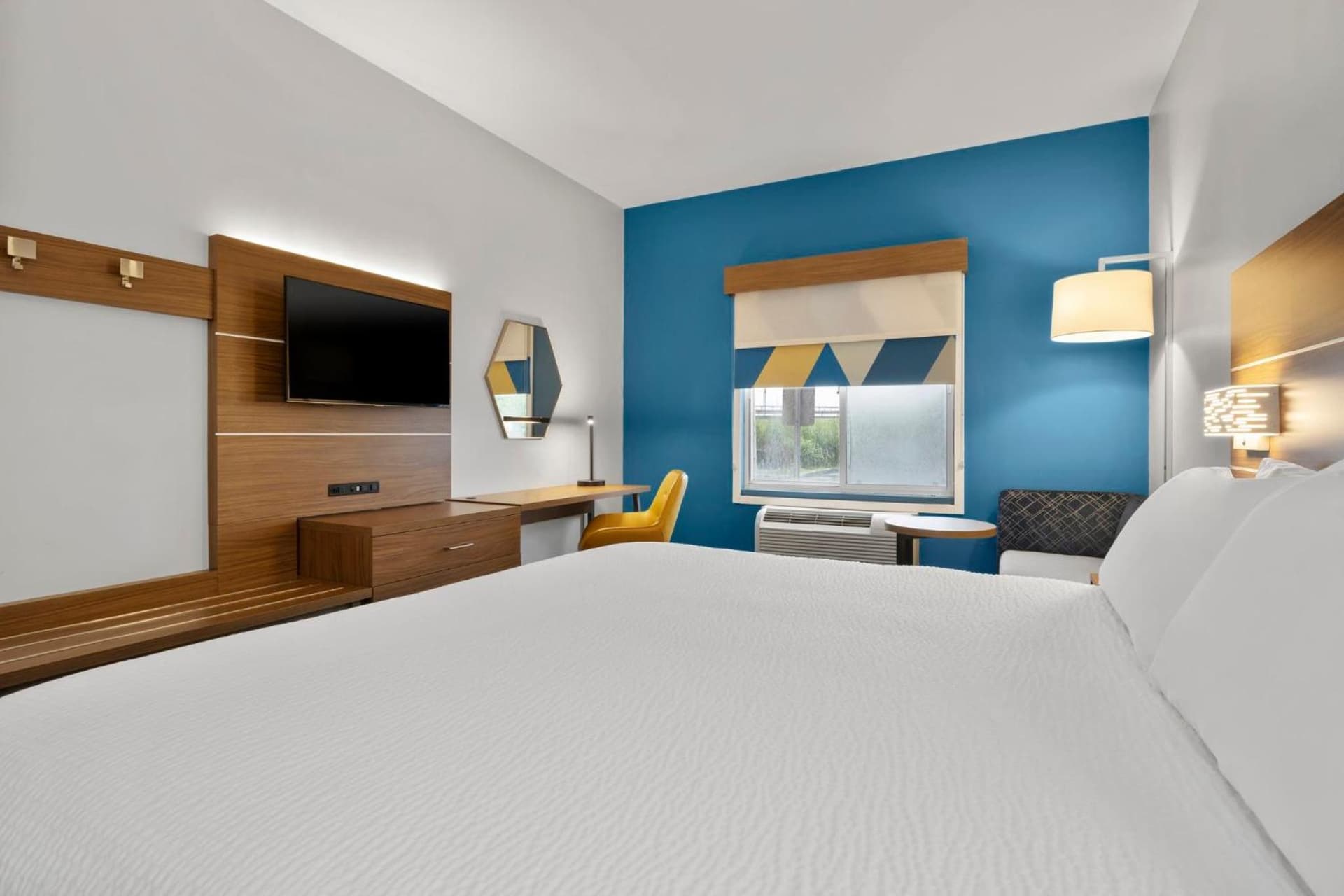 Holiday Inn Express Hotel & Suites West Coxsackie by IHG gallery photo in West Coxsackie, NY — image 6