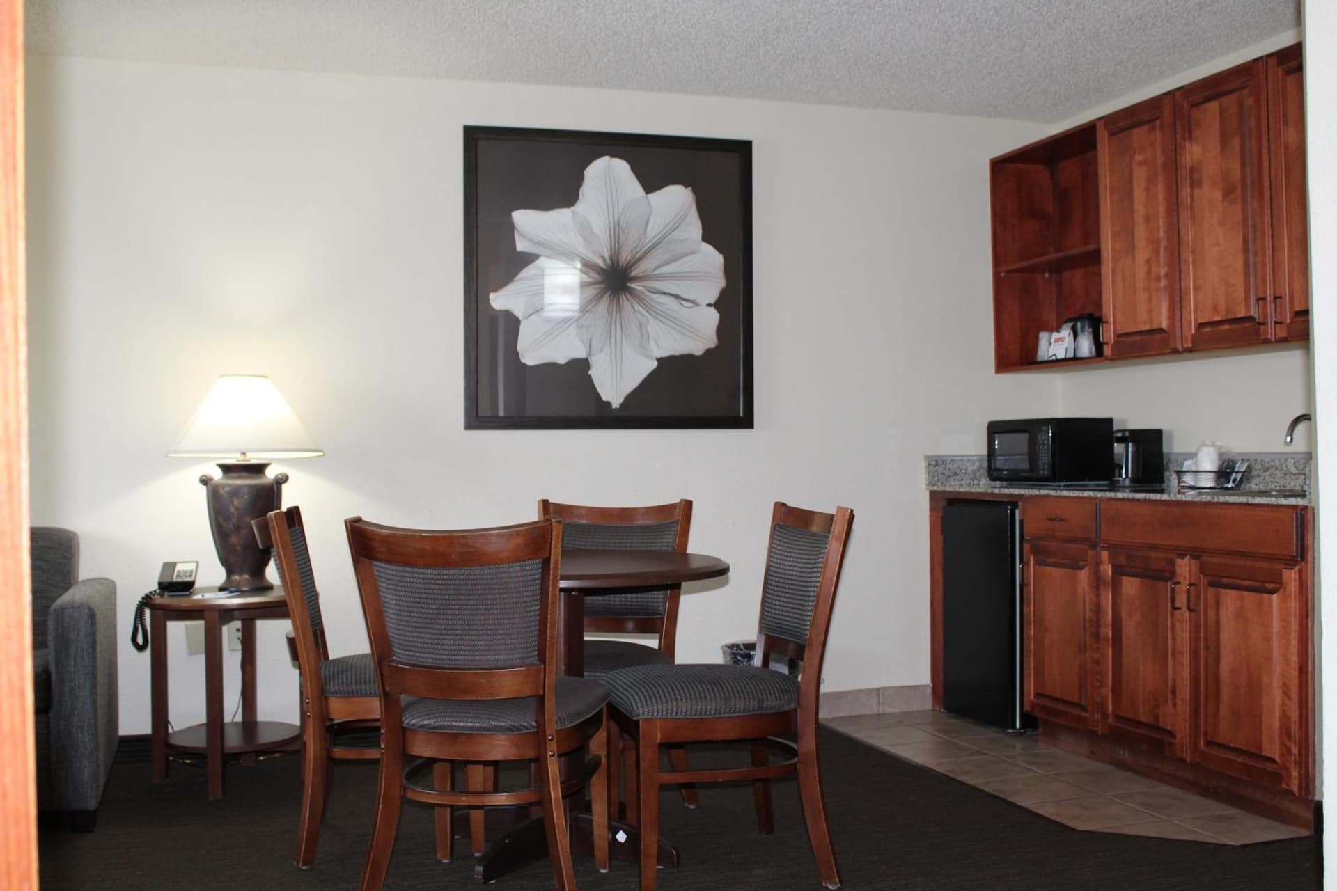 AmericInn by Wyndham Windsor Ft. Collins gallery photo in Fort Collins, CO — image 83