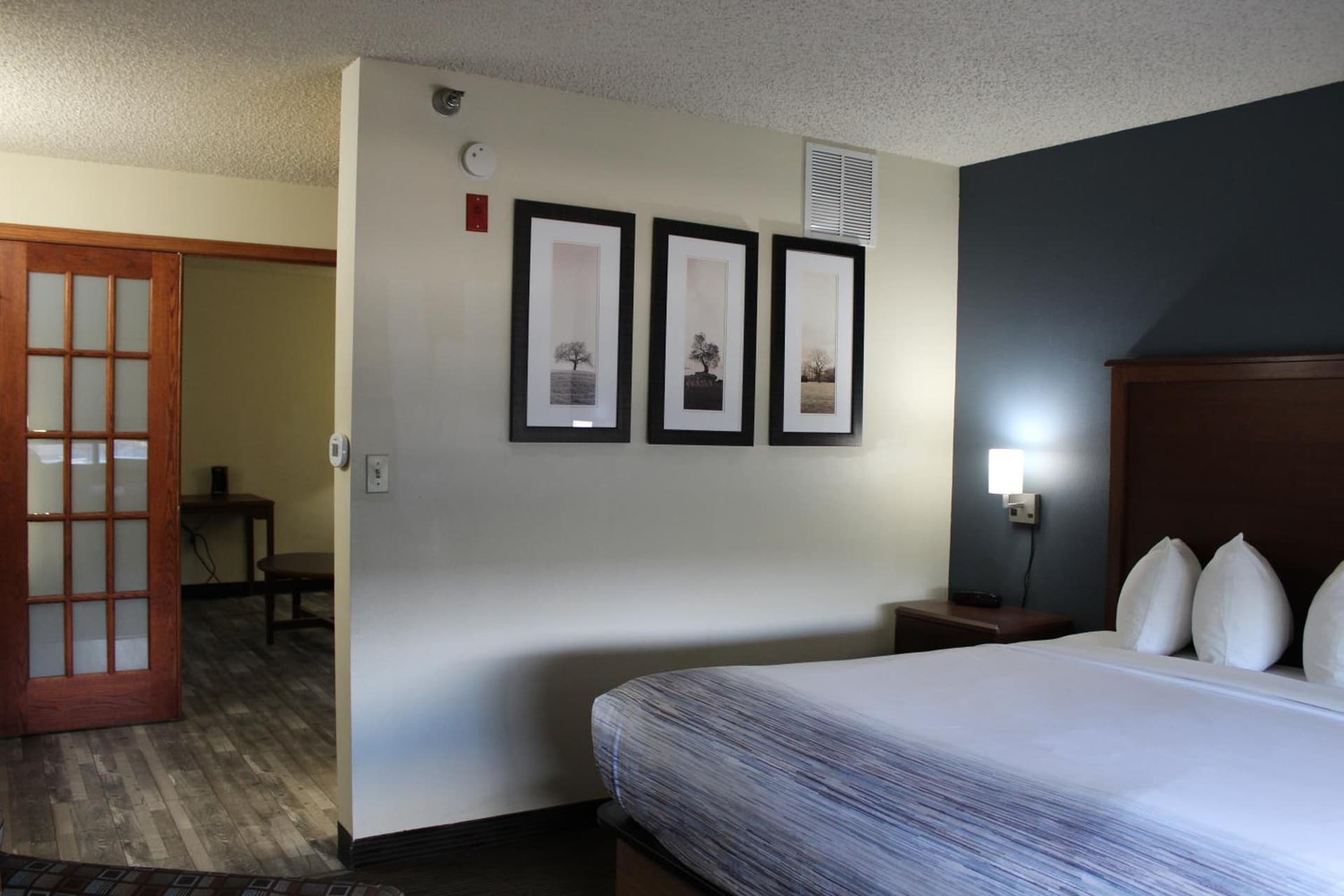AmericInn by Wyndham Windsor Ft. Collins gallery photo in Fort Collins, CO — image 57