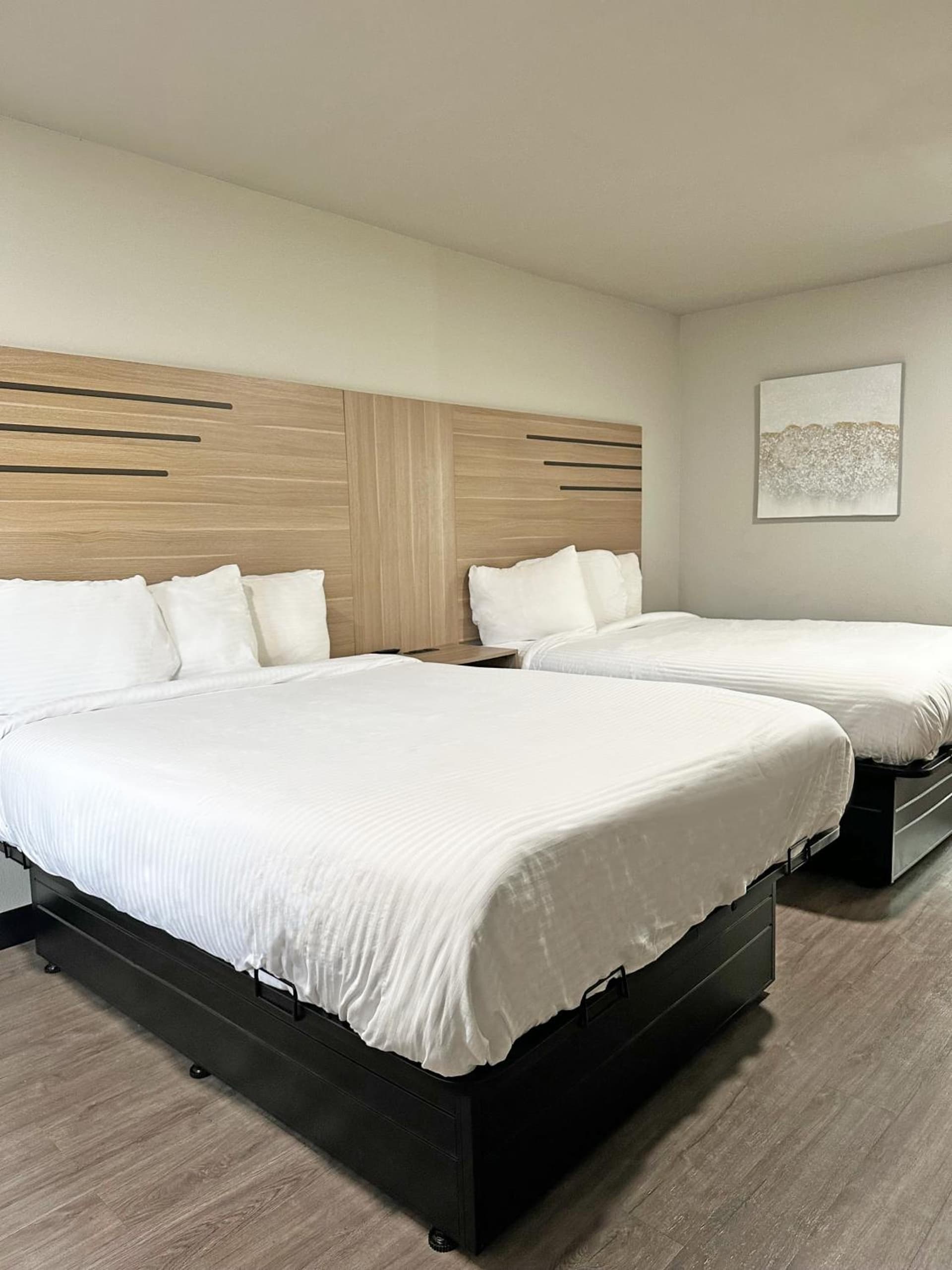 Imperial Suites, Adults Only gallery photo in Jackson, MS — image 28