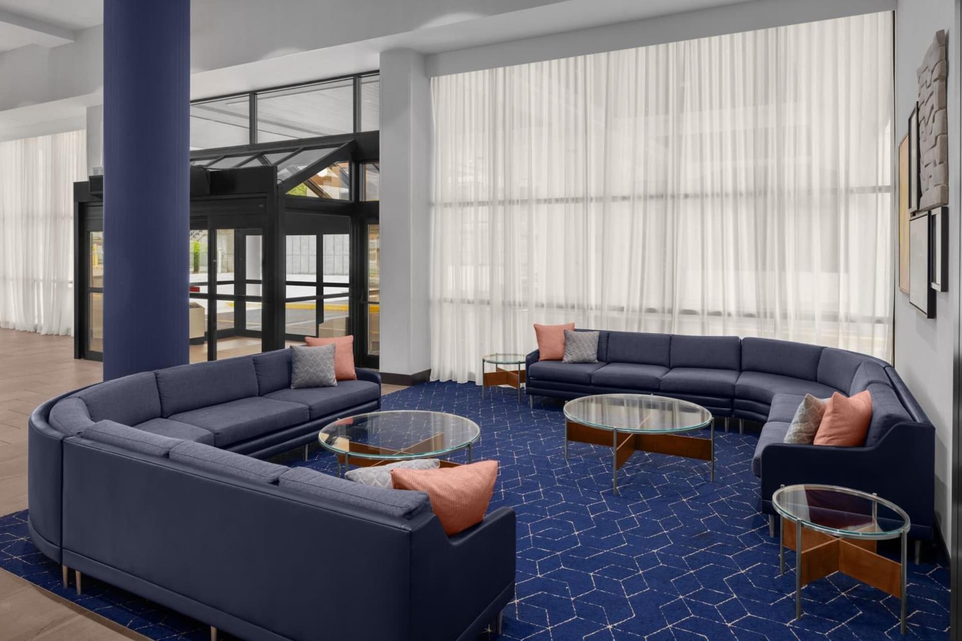 Courtyard by Marriott Pittsburgh University Center gallery photo in Pittsburgh, PA — image 25