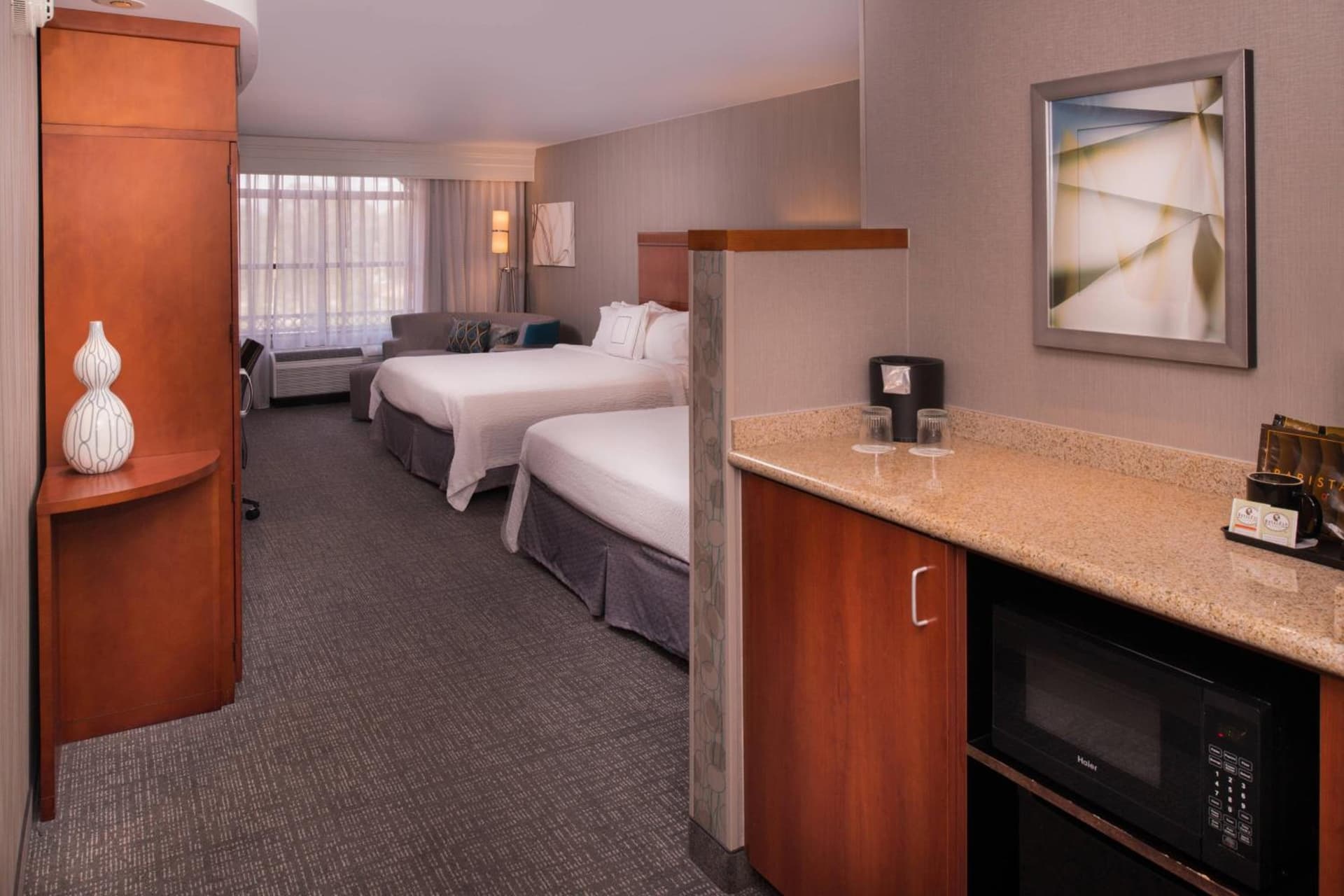 Courtyard by Marriott Thousand Oaks Ventura County gallery photo in Thousand Oaks, CA — image 10