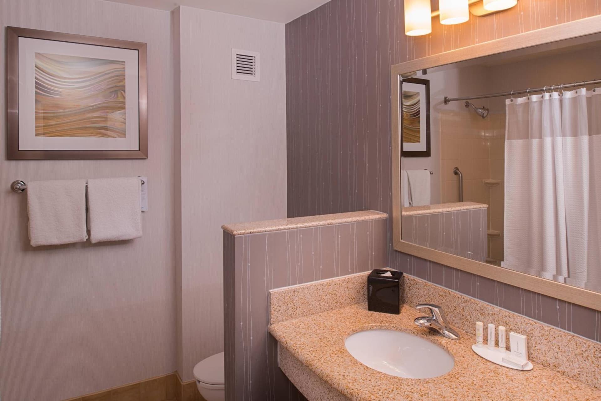 Courtyard by Marriott Thousand Oaks Ventura County gallery photo in Thousand Oaks, CA — image 29