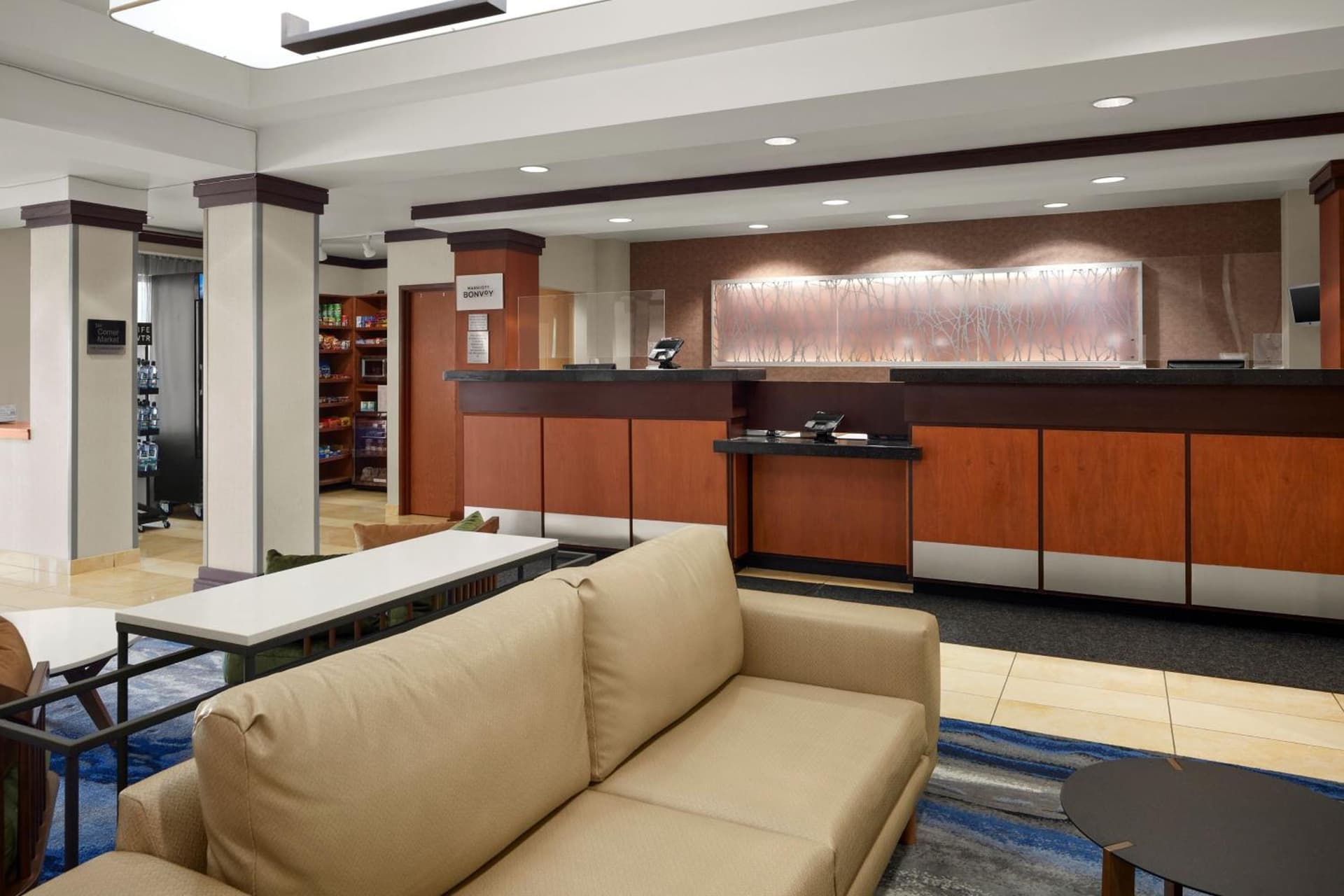 Fairfield Inn & Suites Bedford interior in Bedford, PA — gallery photo 2