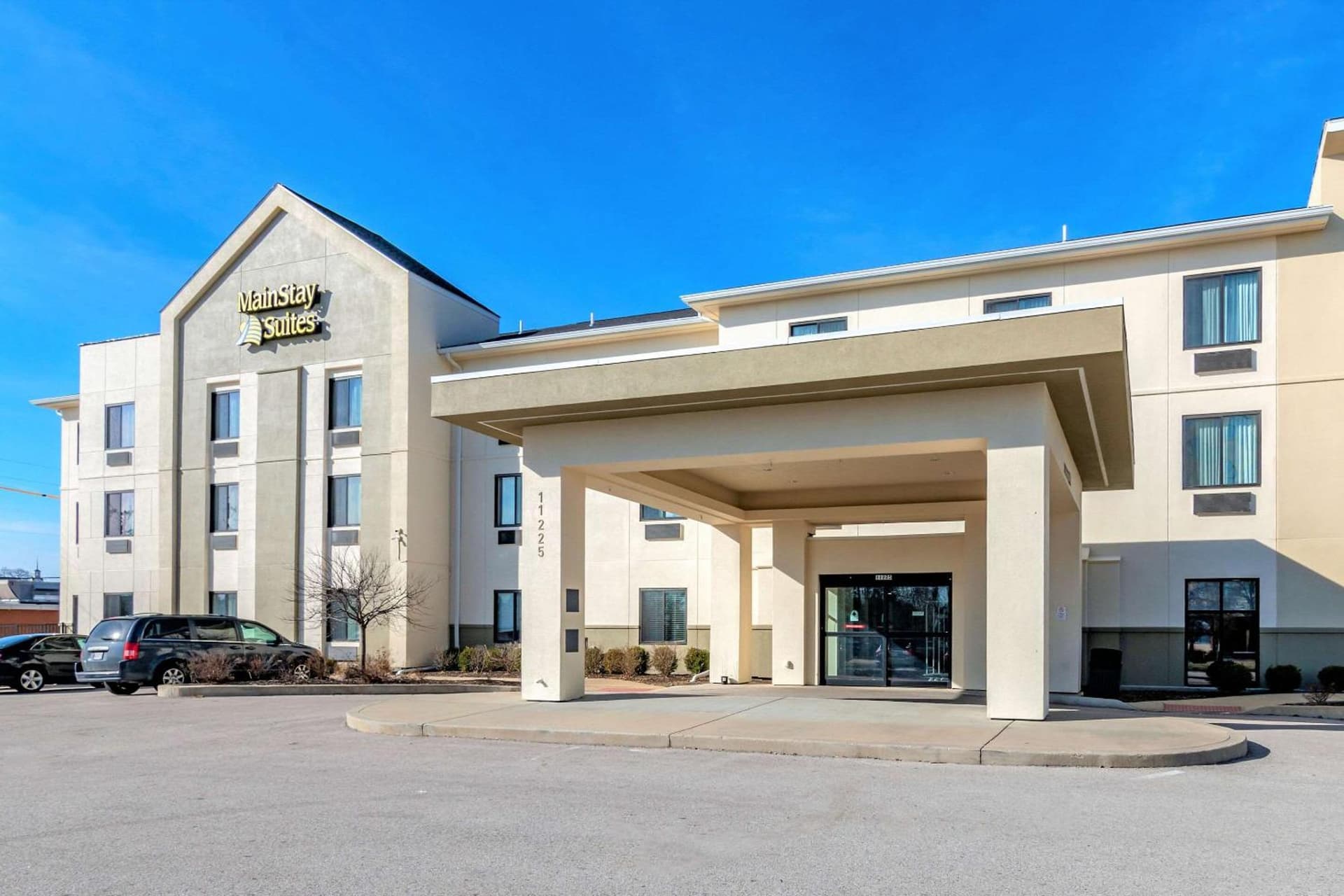 MainStay Suites St Louis Airport featured exterior or lobby in Bridgeton, MO — similar hotel