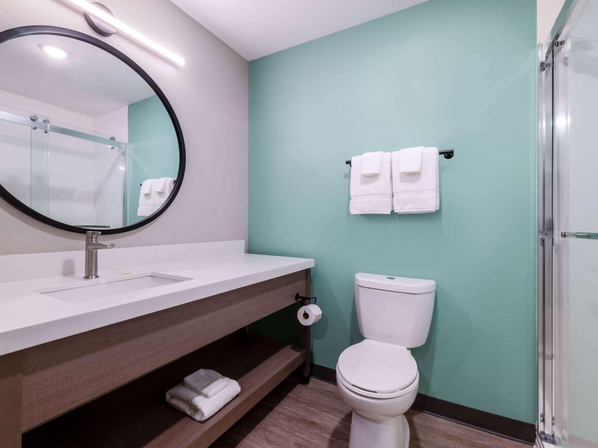 ECHO Suites Extended Stay by Wyndham Spartanburg gallery photo in Spartanburg, SC — image 4