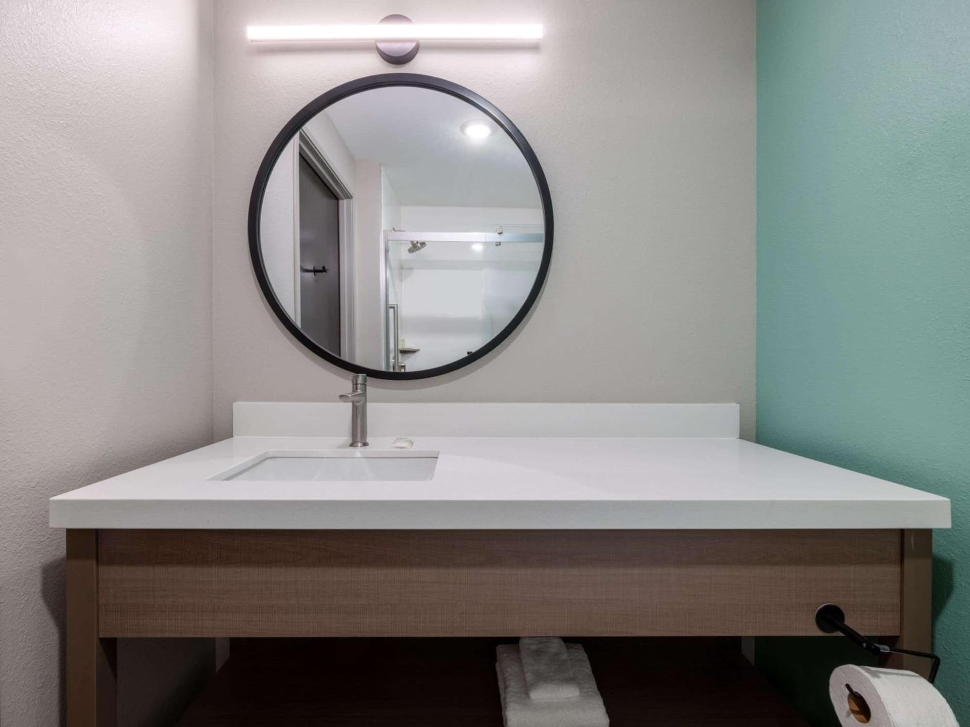 ECHO Suites Extended Stay by Wyndham Spartanburg gallery photo in Spartanburg, SC — image 19