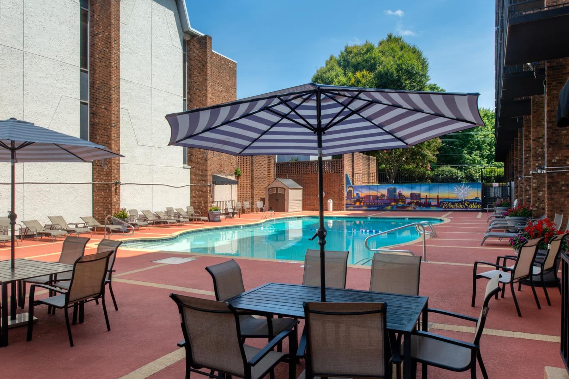 Hawthorne Inn & Conference Center gallery photo in Winston-Salem, NC — image 57