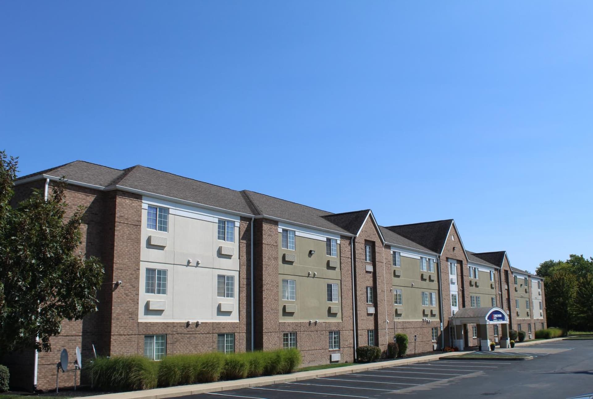 Candlewood Suites Indianapolis - South by IHG interior in Greenwood, IN — gallery photo 2