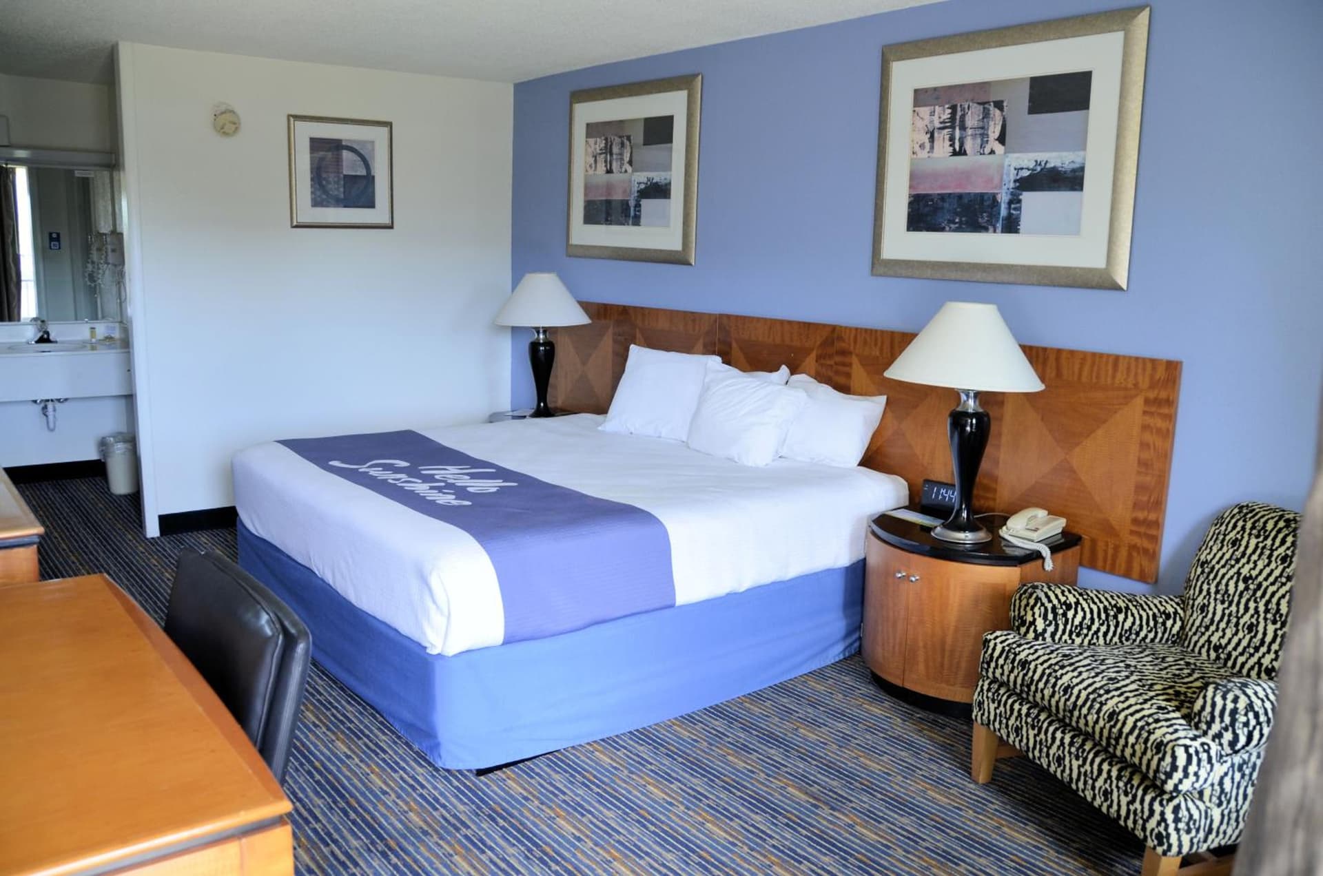 Days Inn by Wyndham Luray Shenandoah gallery photo in Luray, VA — image 18