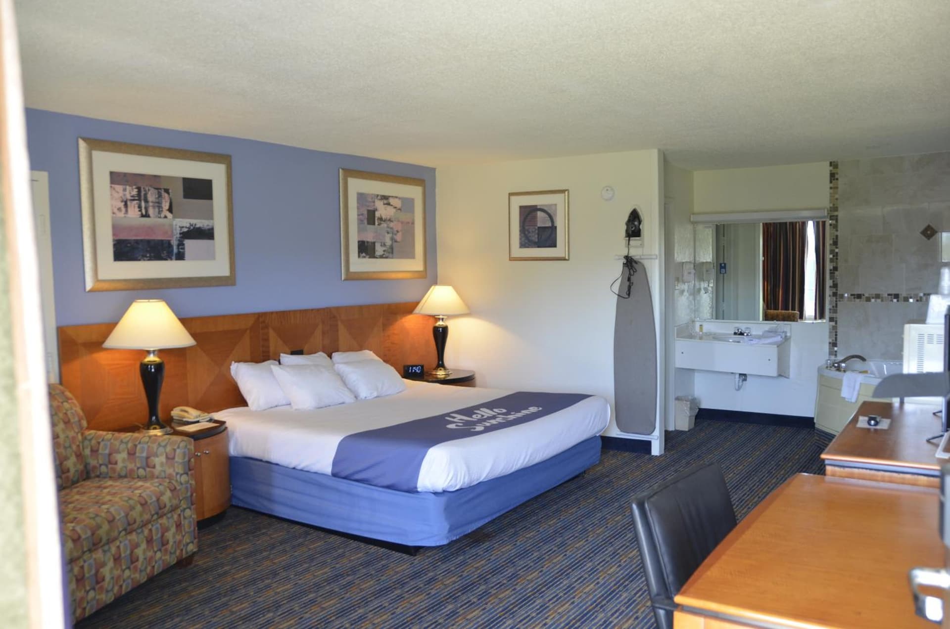 Days Inn by Wyndham Luray Shenandoah gallery photo in Luray, VA — image 89