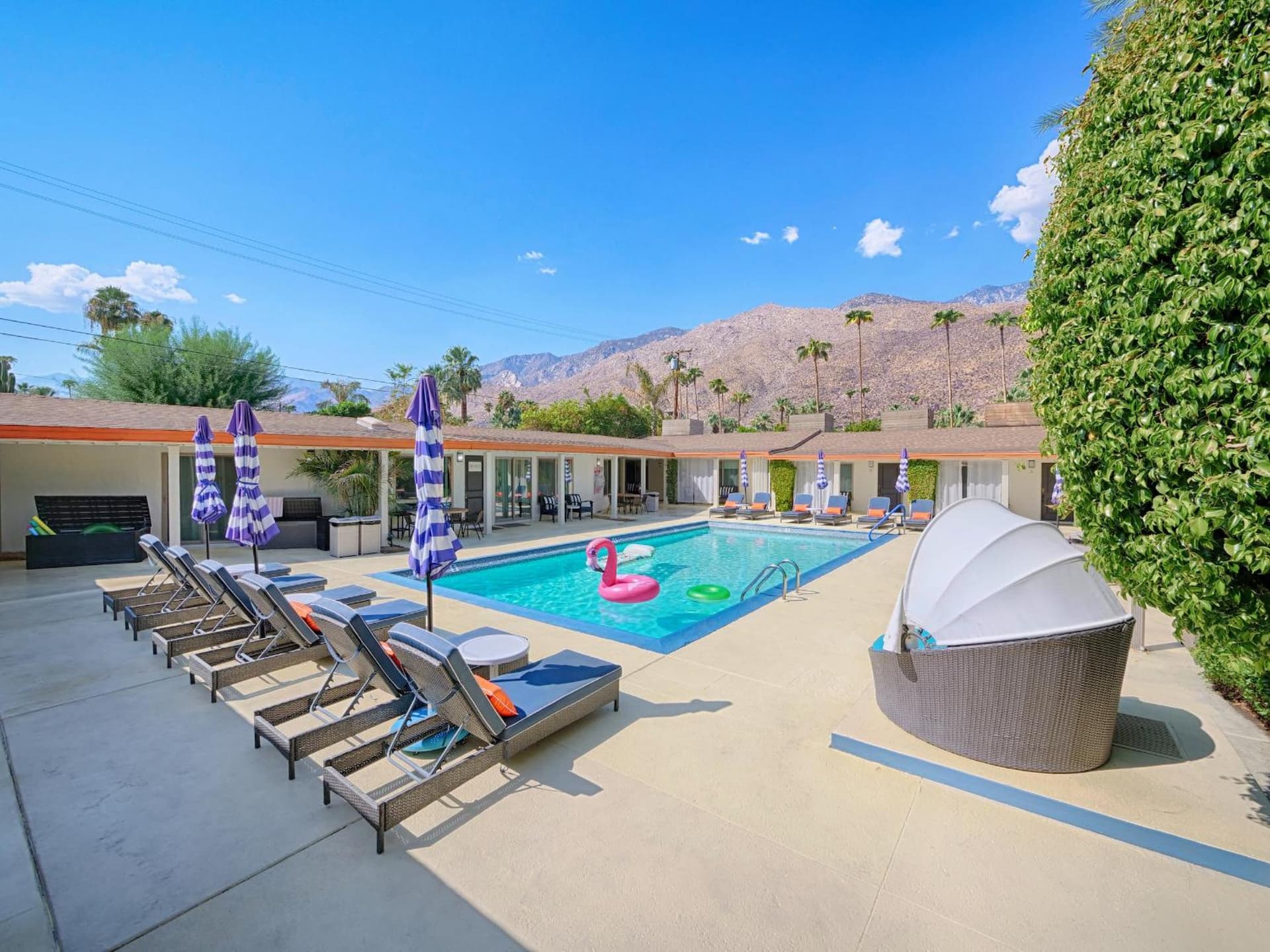 Little Paradise Hotel gallery photo in Palm Springs, CA — image 34