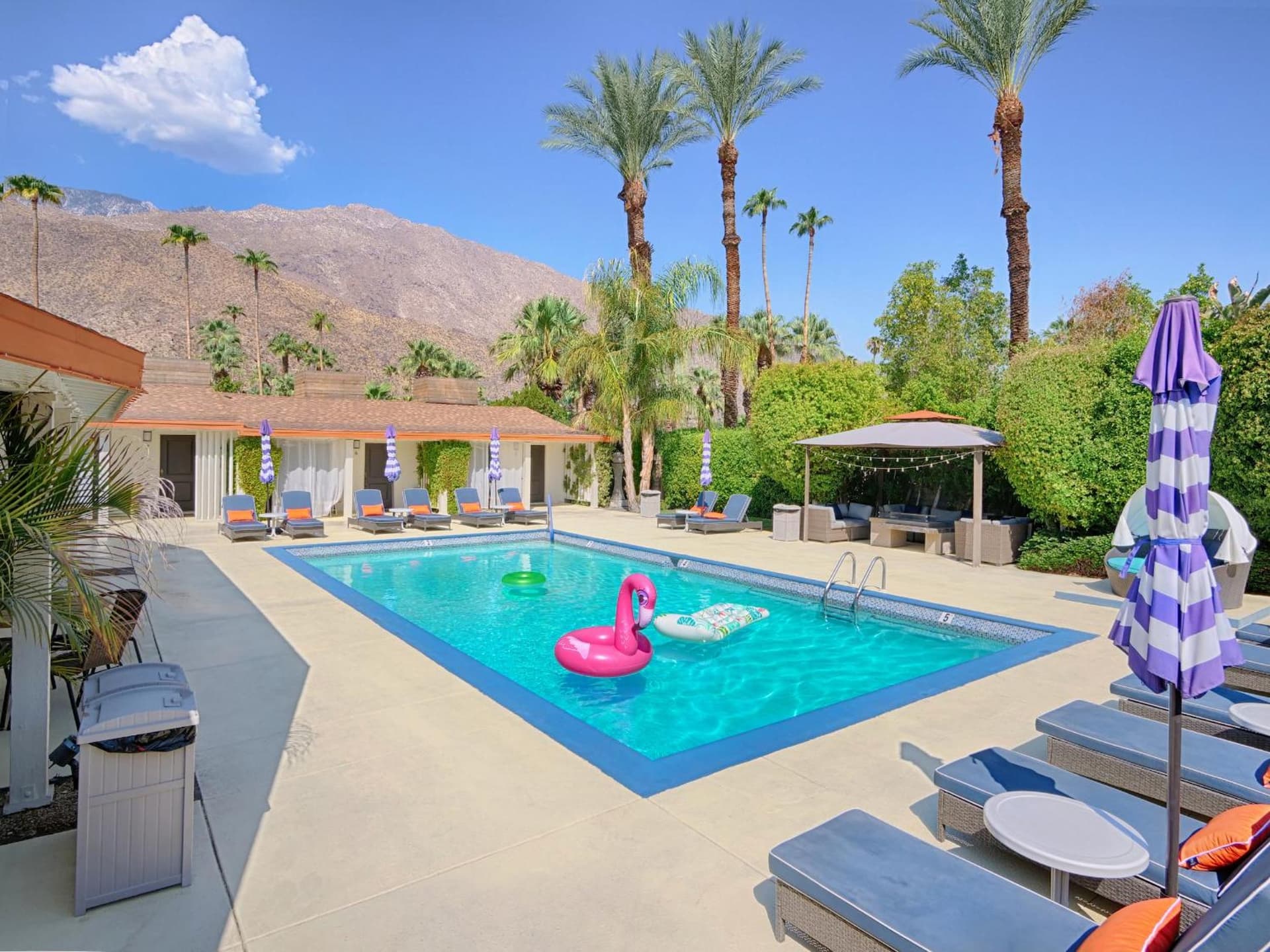 Little Paradise Hotel gallery photo in Palm Springs, CA — image 21