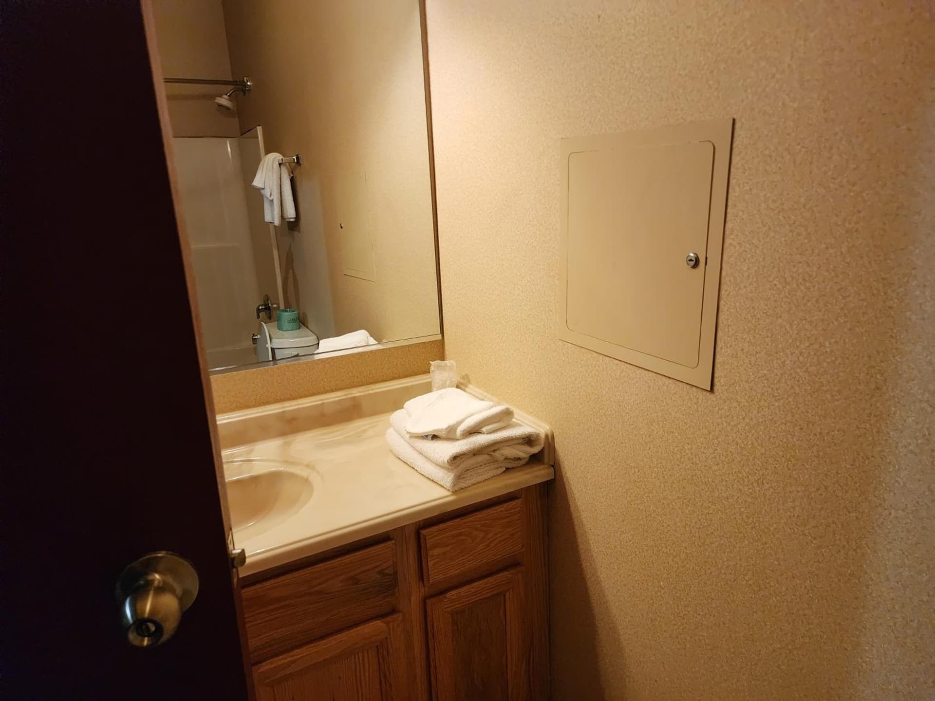 Days Inn by Wyndham Luray Shenandoah gallery photo in Luray, VA — image 78