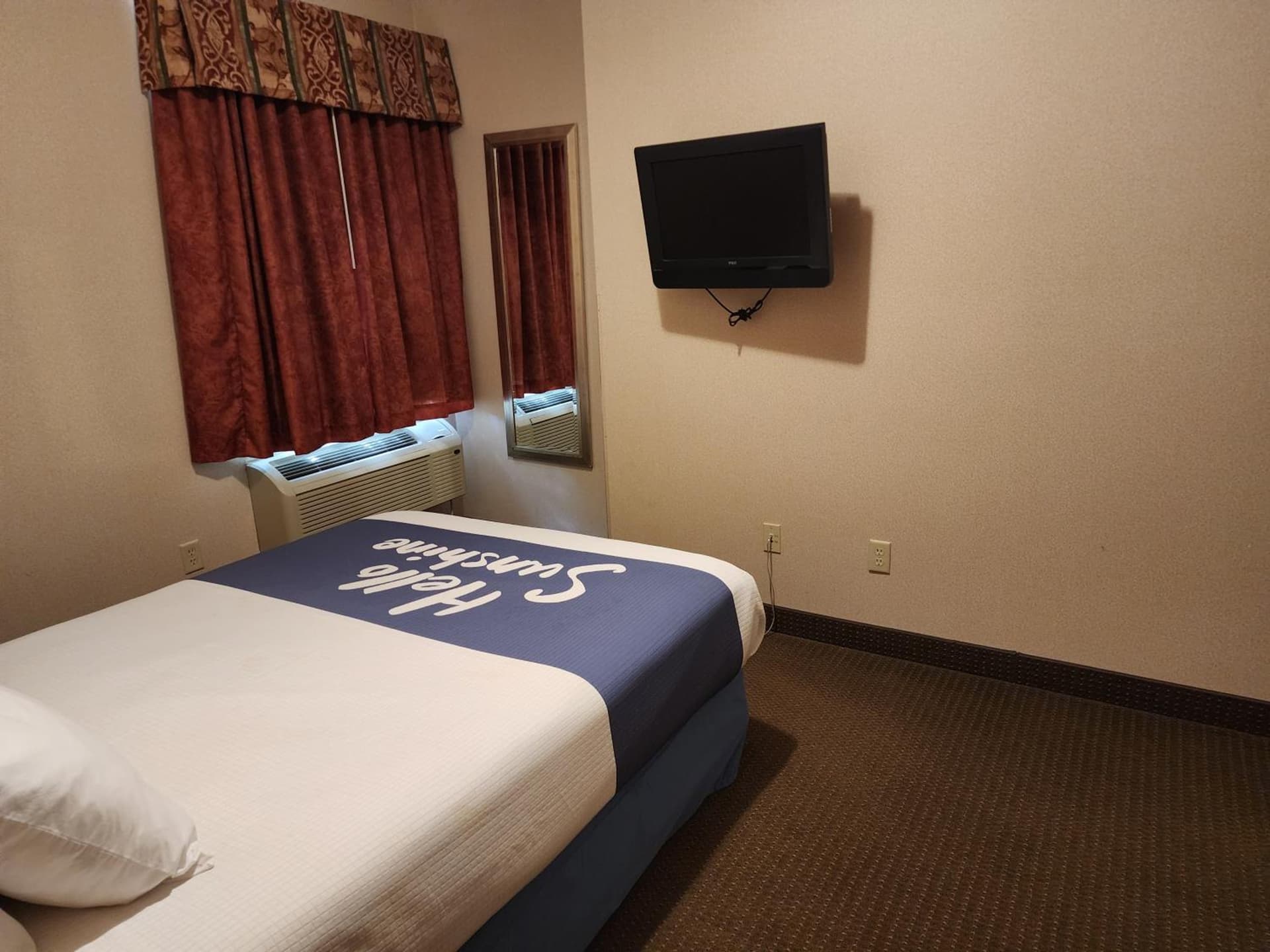 Days Inn by Wyndham Luray Shenandoah gallery photo in Luray, VA — image 48
