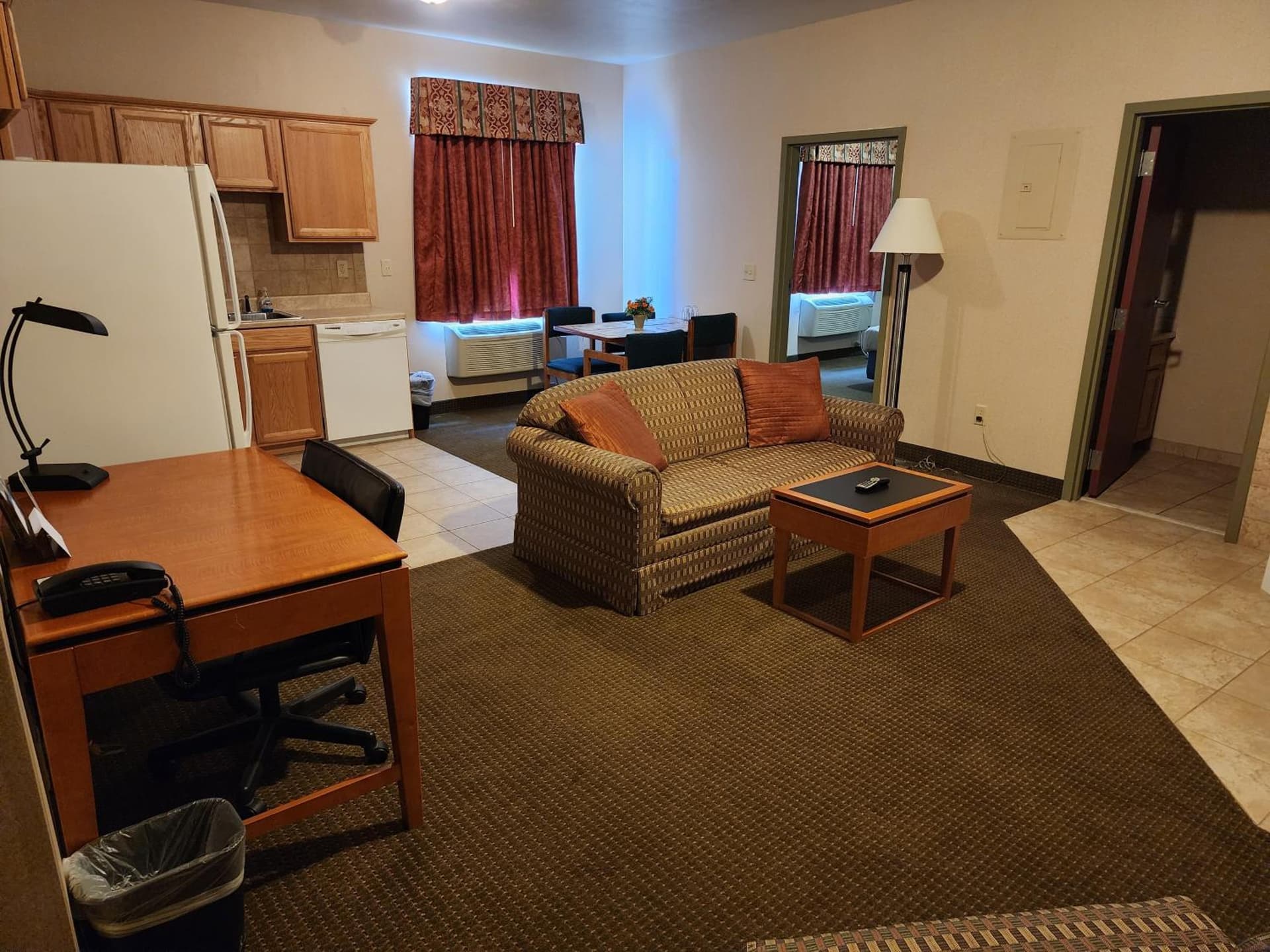 Days Inn by Wyndham Luray Shenandoah gallery photo in Luray, VA — image 29