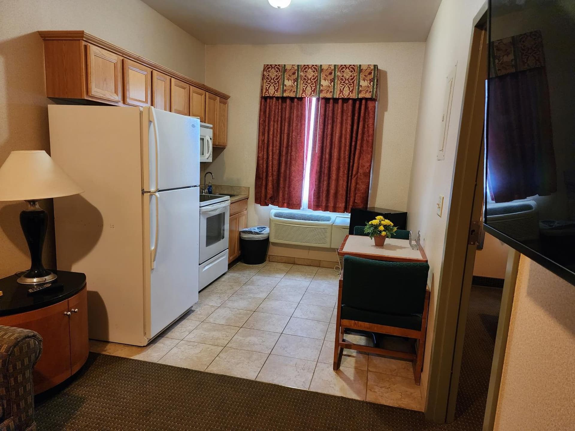 Days Inn by Wyndham Luray Shenandoah gallery photo in Luray, VA — image 88