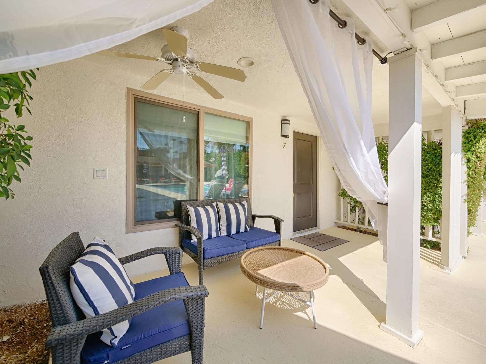 Little Paradise Hotel gallery photo in Palm Springs, CA — image 23