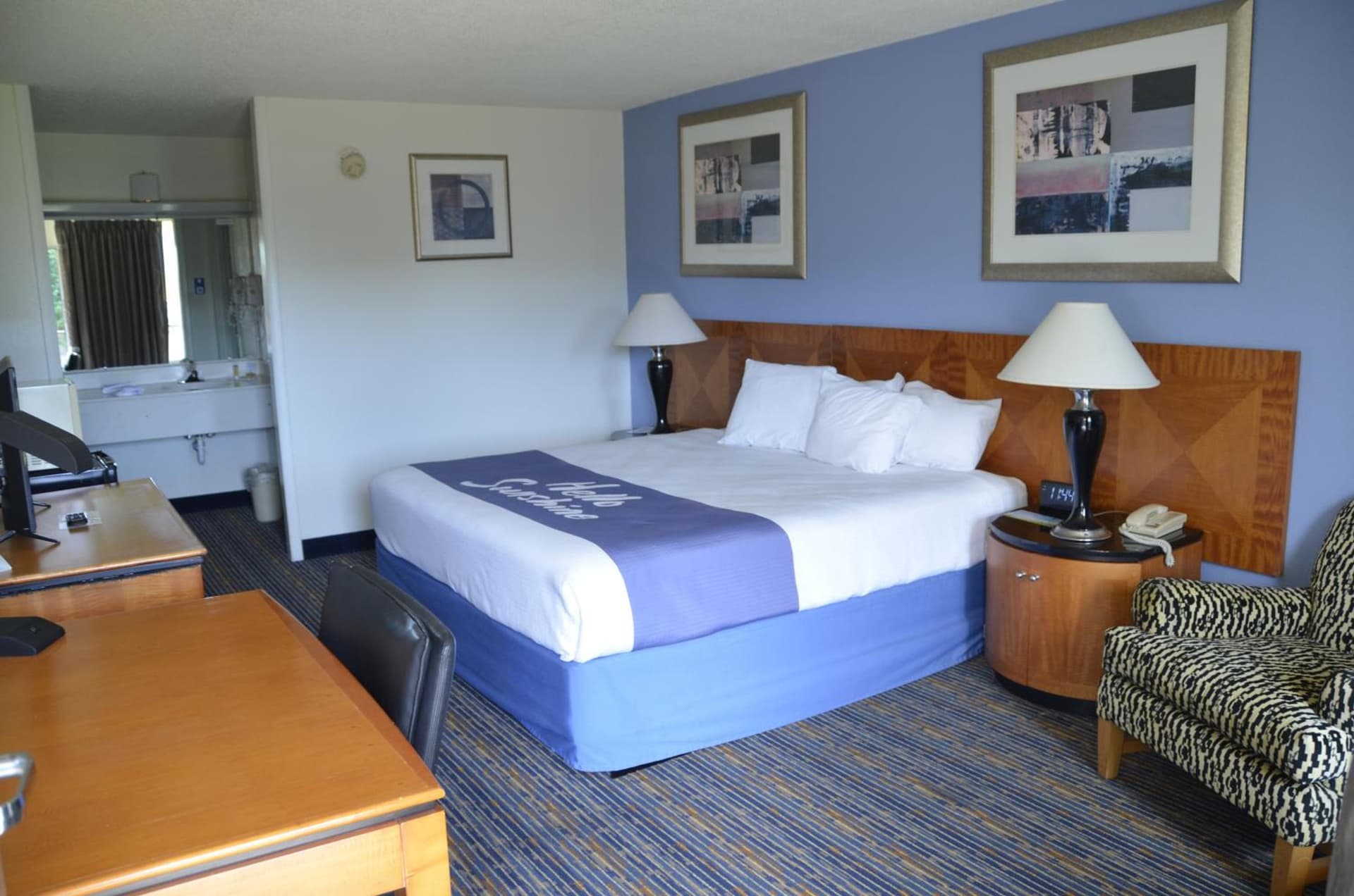 Days Inn by Wyndham Luray Shenandoah gallery photo in Luray, VA — image 59