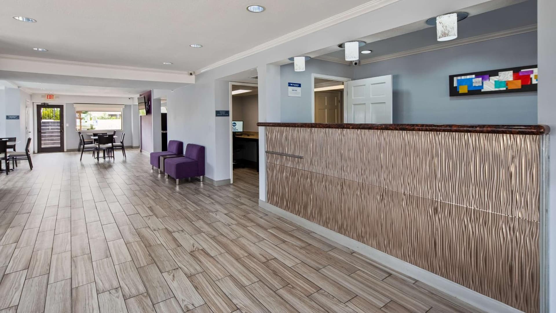 Best Western Garden Inn property views in San Antonio, TX — gallery photo 3