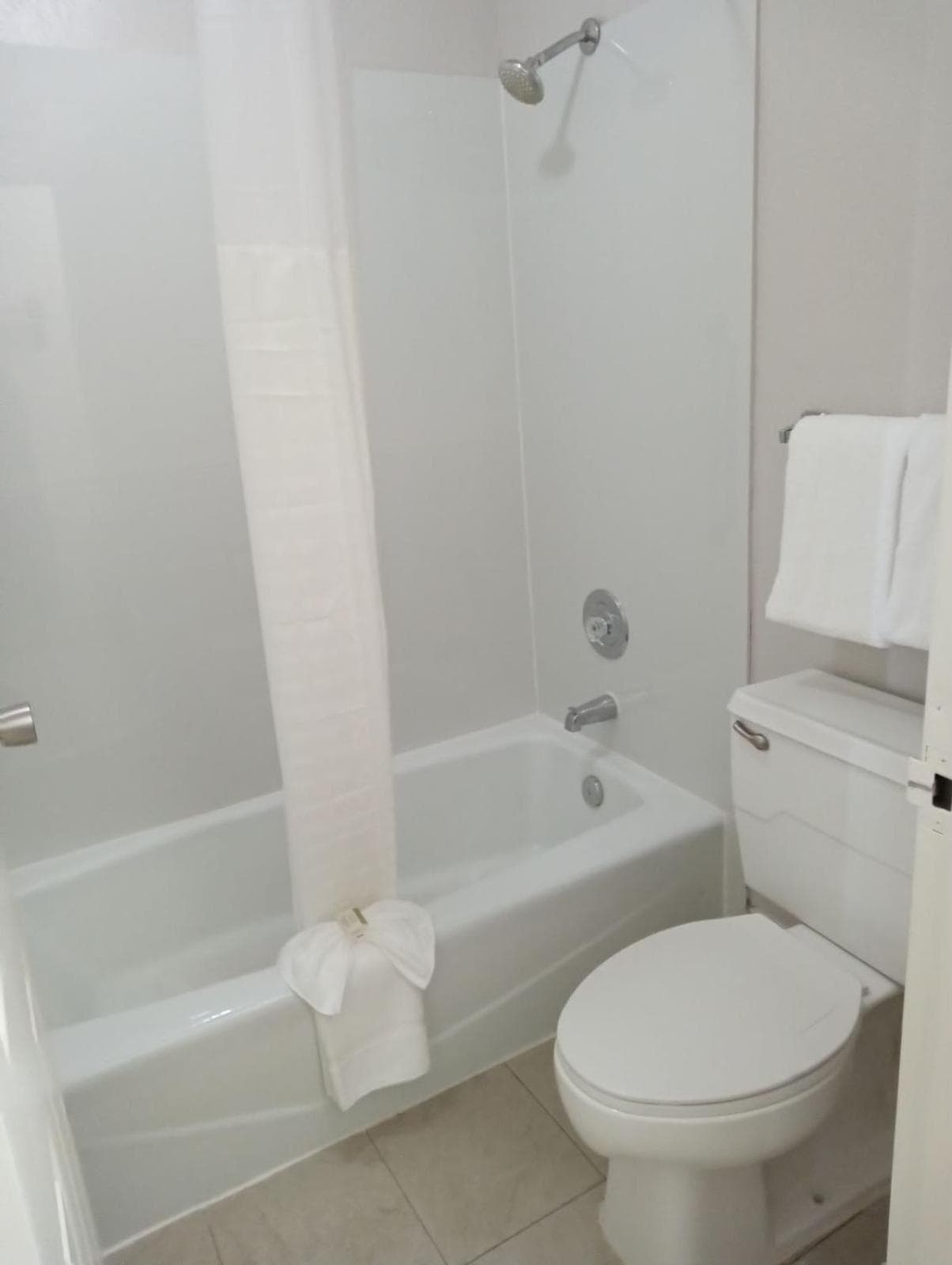 SureStay by Best Western Irving Grapevine DFW North gallery photo in Irving, TX — image 60