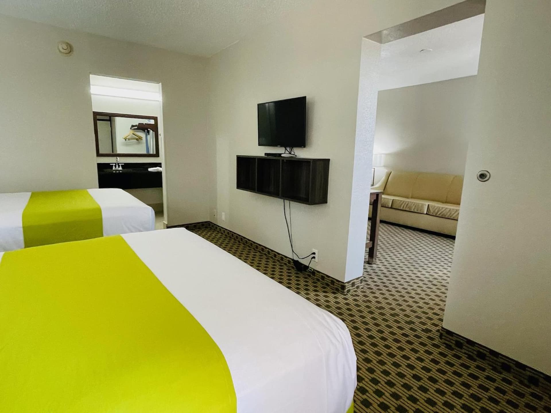 SureStay by Best Western Irving Grapevine DFW North gallery photo in Irving, TX — image 11