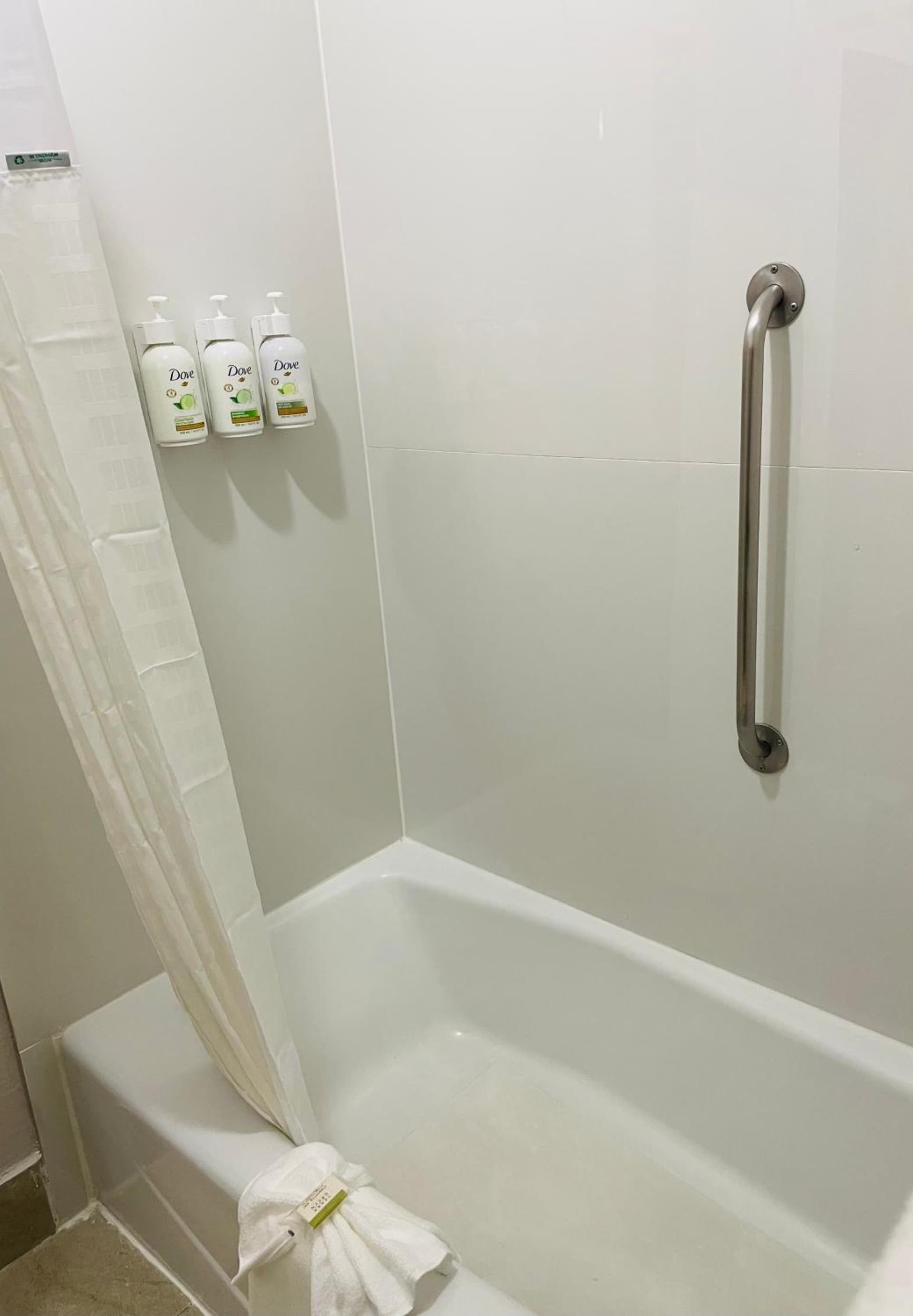 SureStay by Best Western Irving Grapevine DFW North gallery photo in Irving, TX — image 13