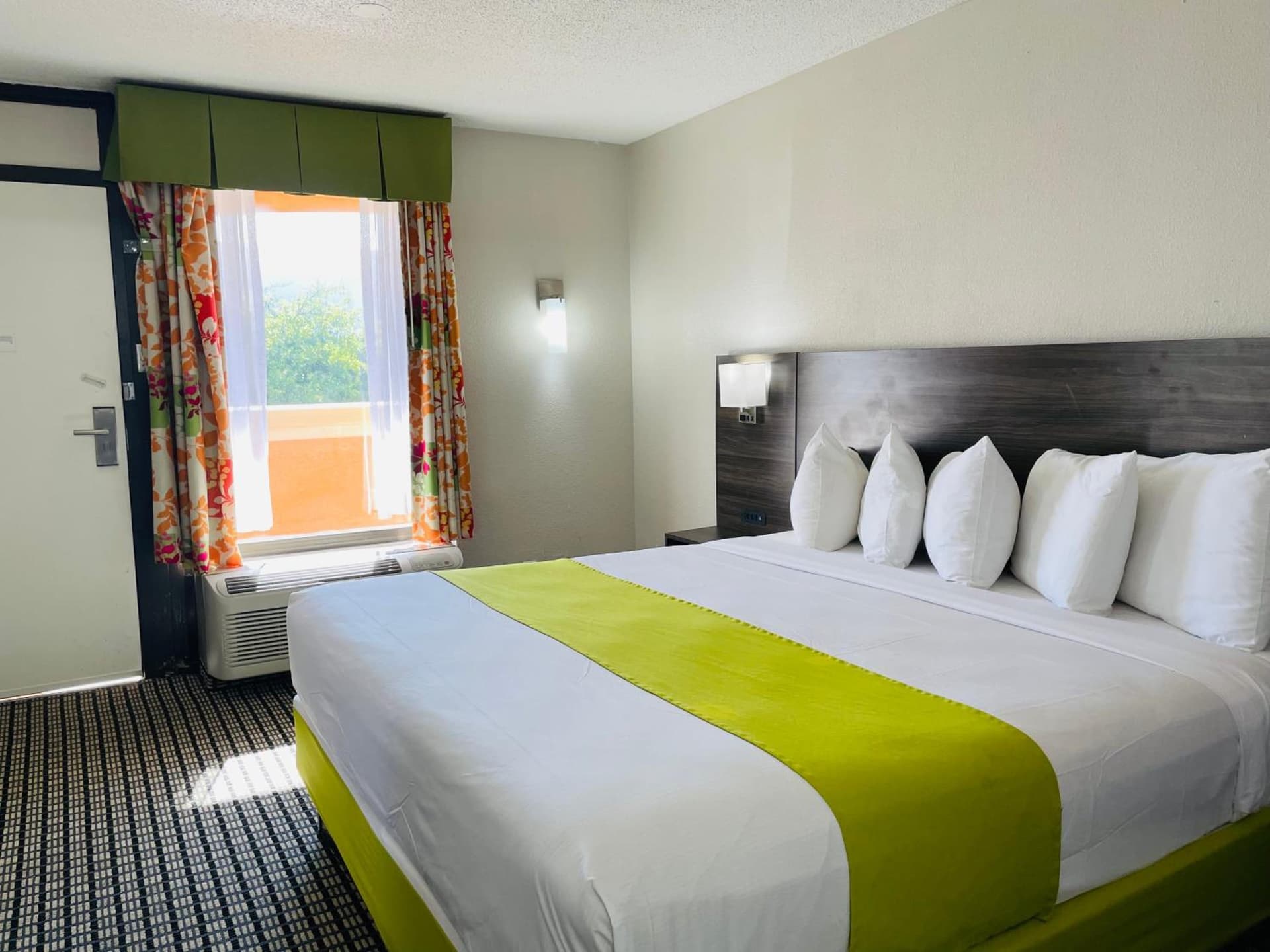 SureStay by Best Western Irving Grapevine DFW North gallery photo in Irving, TX — image 4