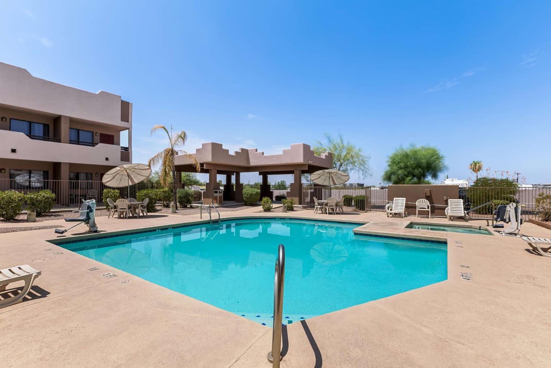Best Western Apache Junction Inn gallery photo in Apache Junction, AZ — image 6