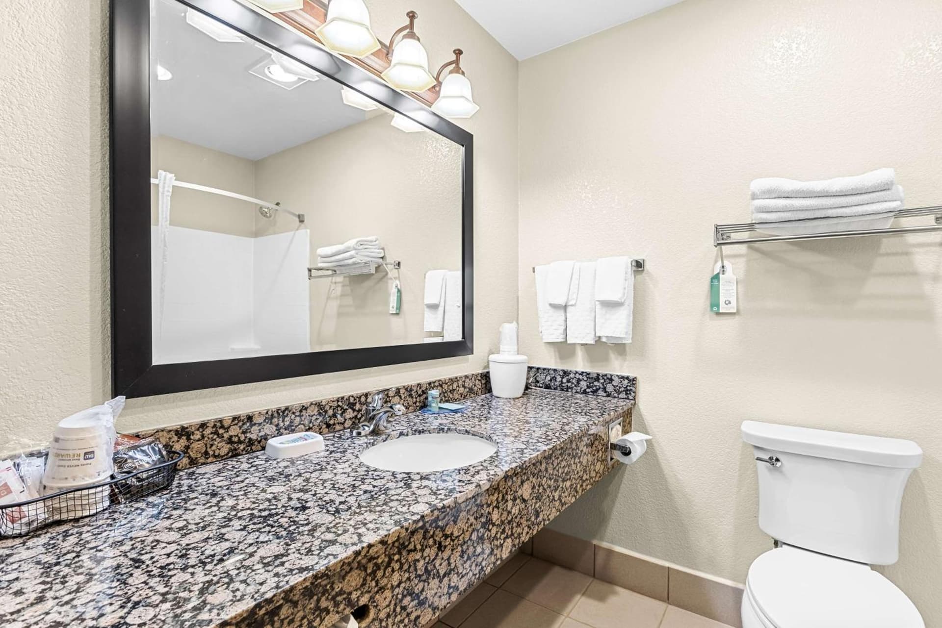 Best Western Apache Junction Inn gallery photo in Apache Junction, AZ — image 10